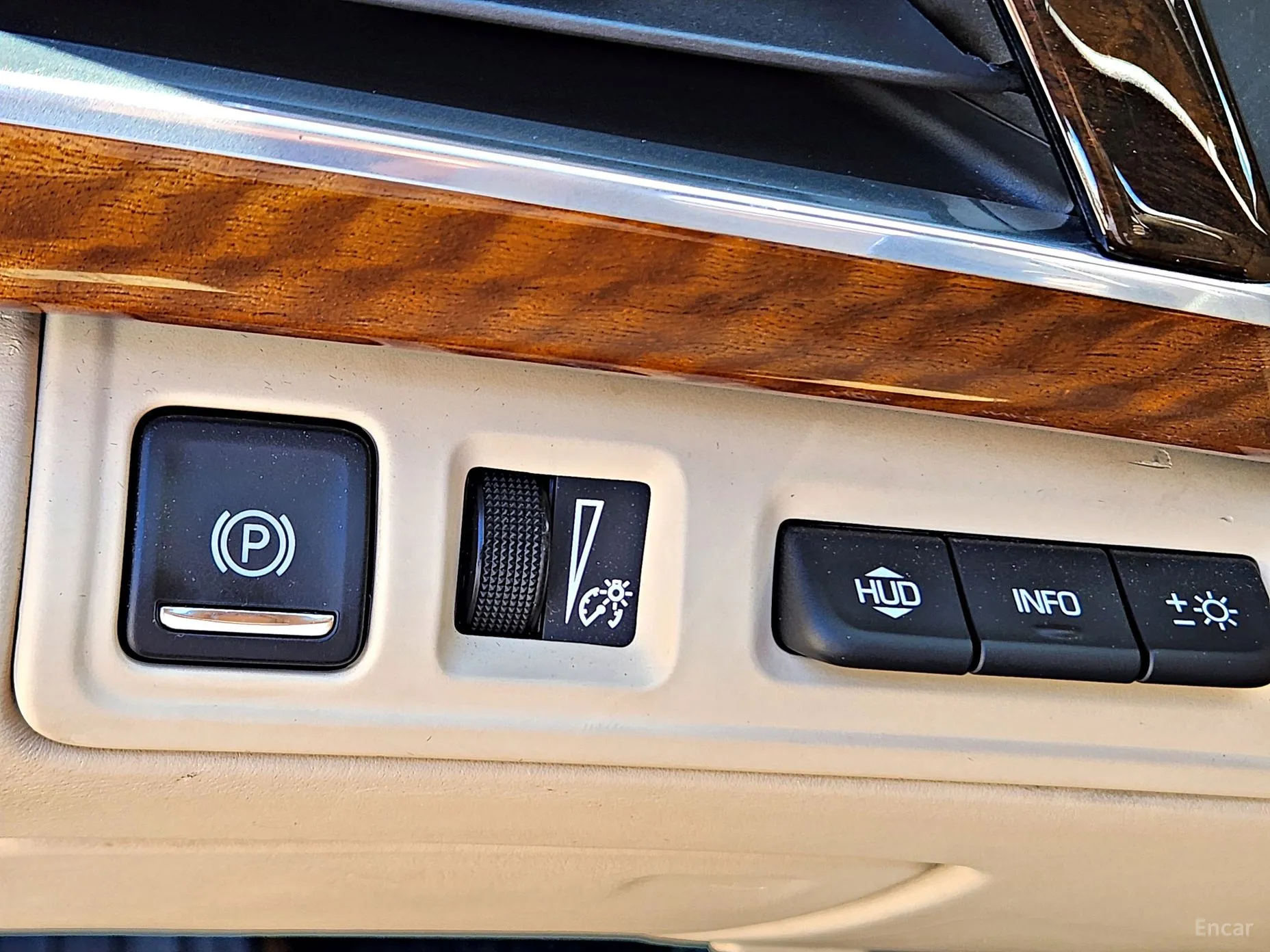 Cadillac CT6 превью 11