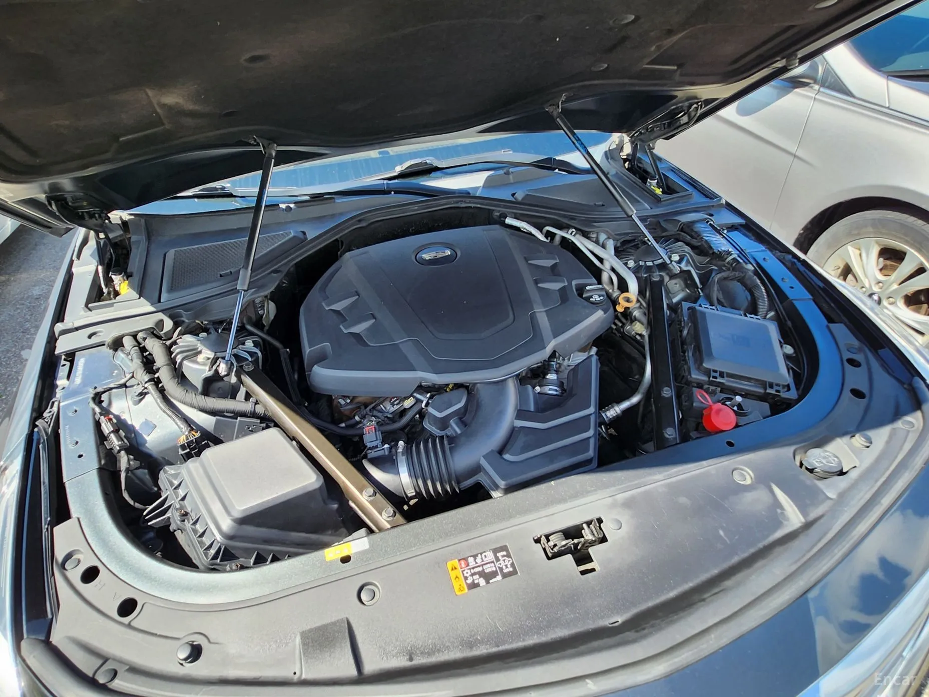 Cadillac CT6 превью 17