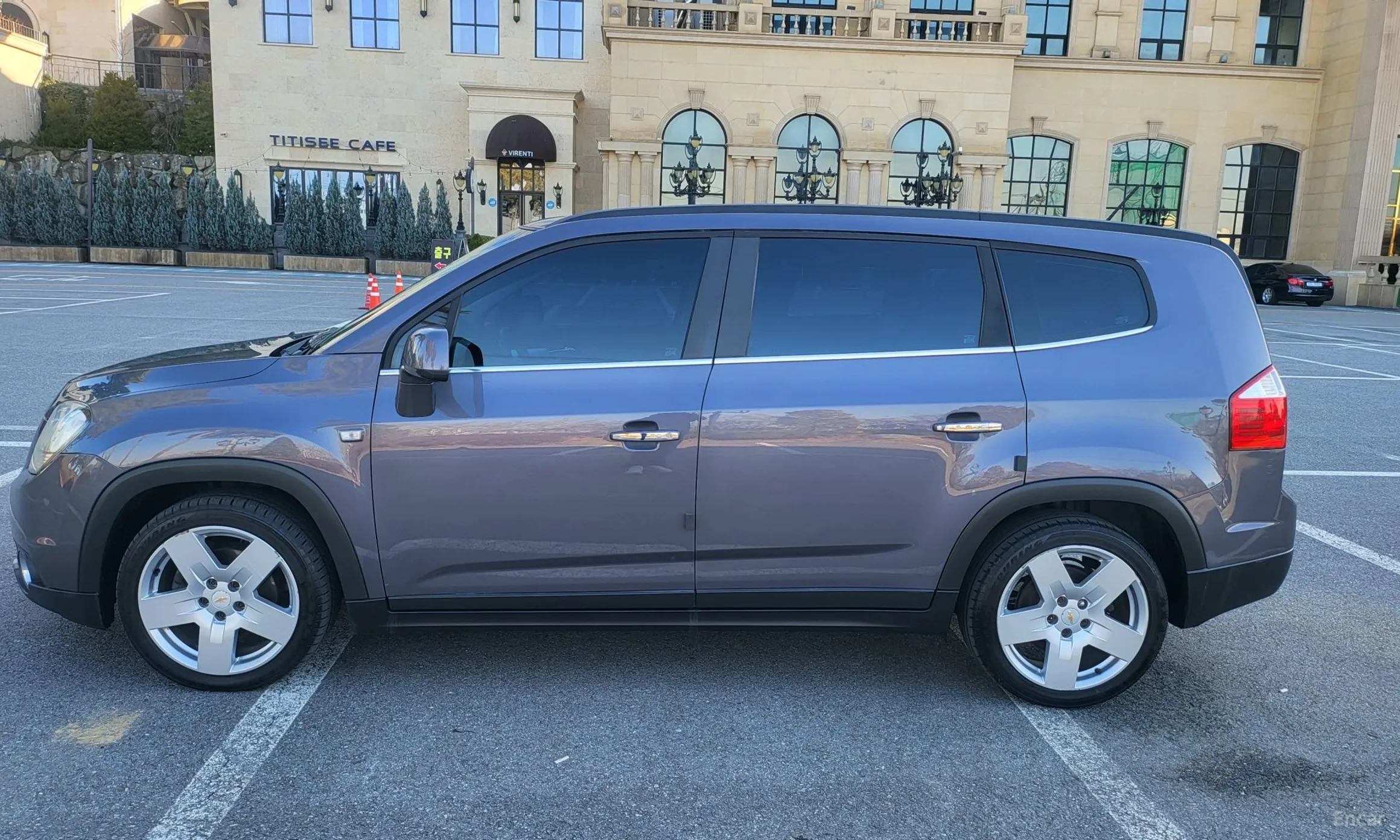 Chevrolet (GM Daewoo) Orlando превью 3