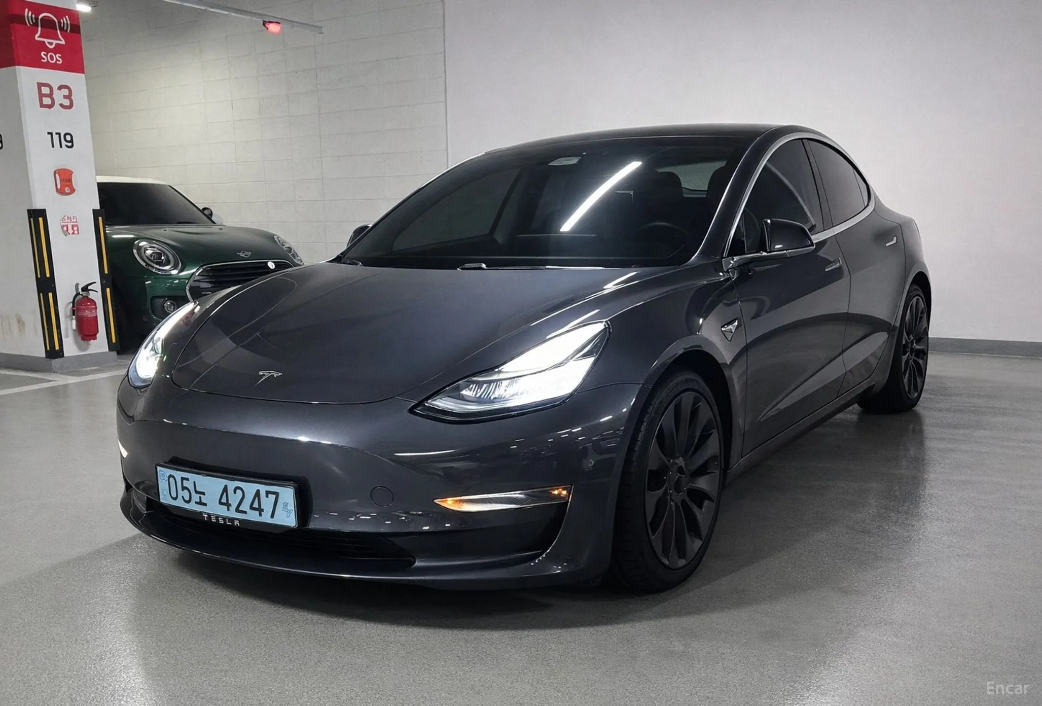 Tesla Model 3 превью 19