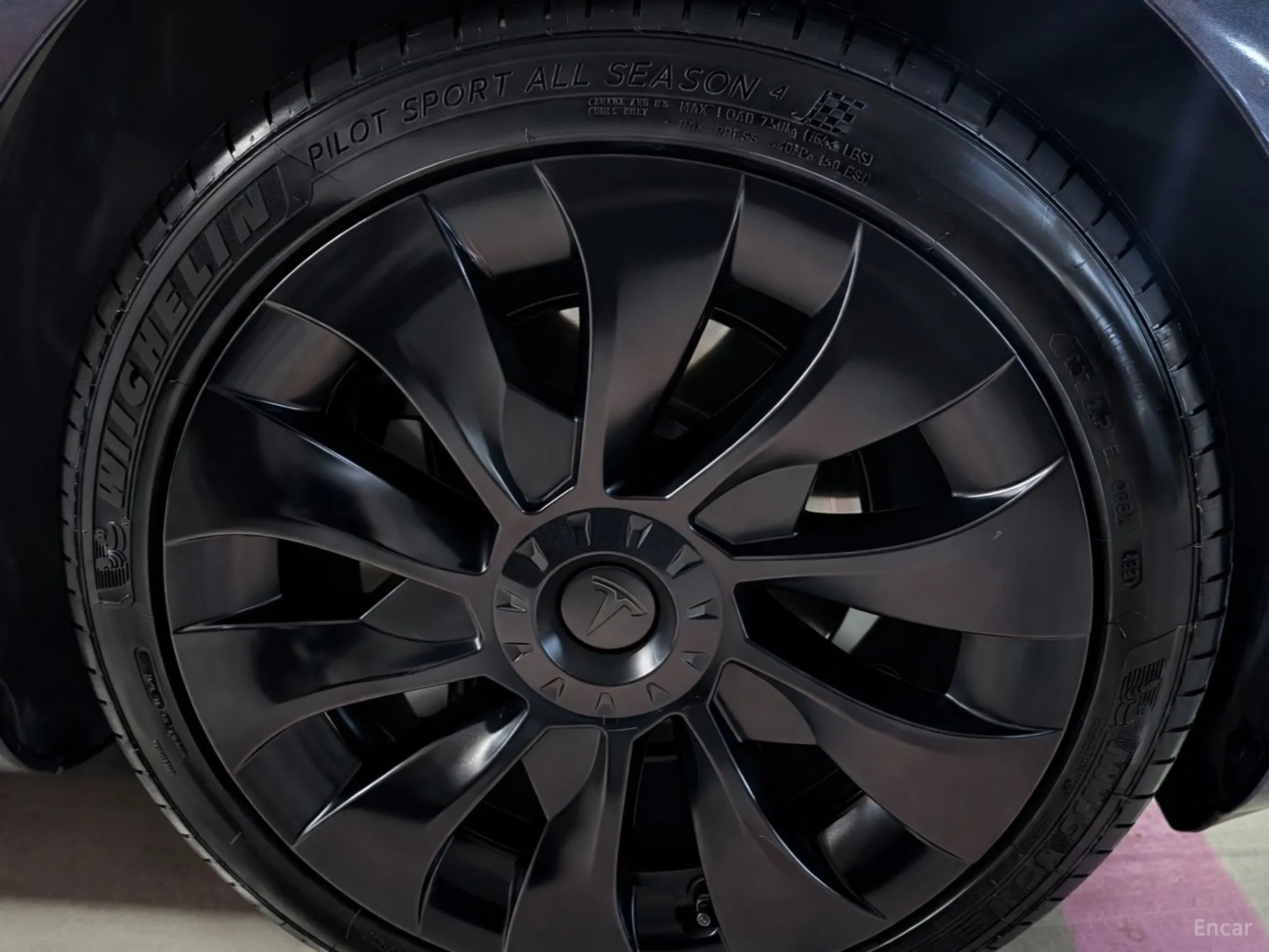 Tesla Model 3 превью 6