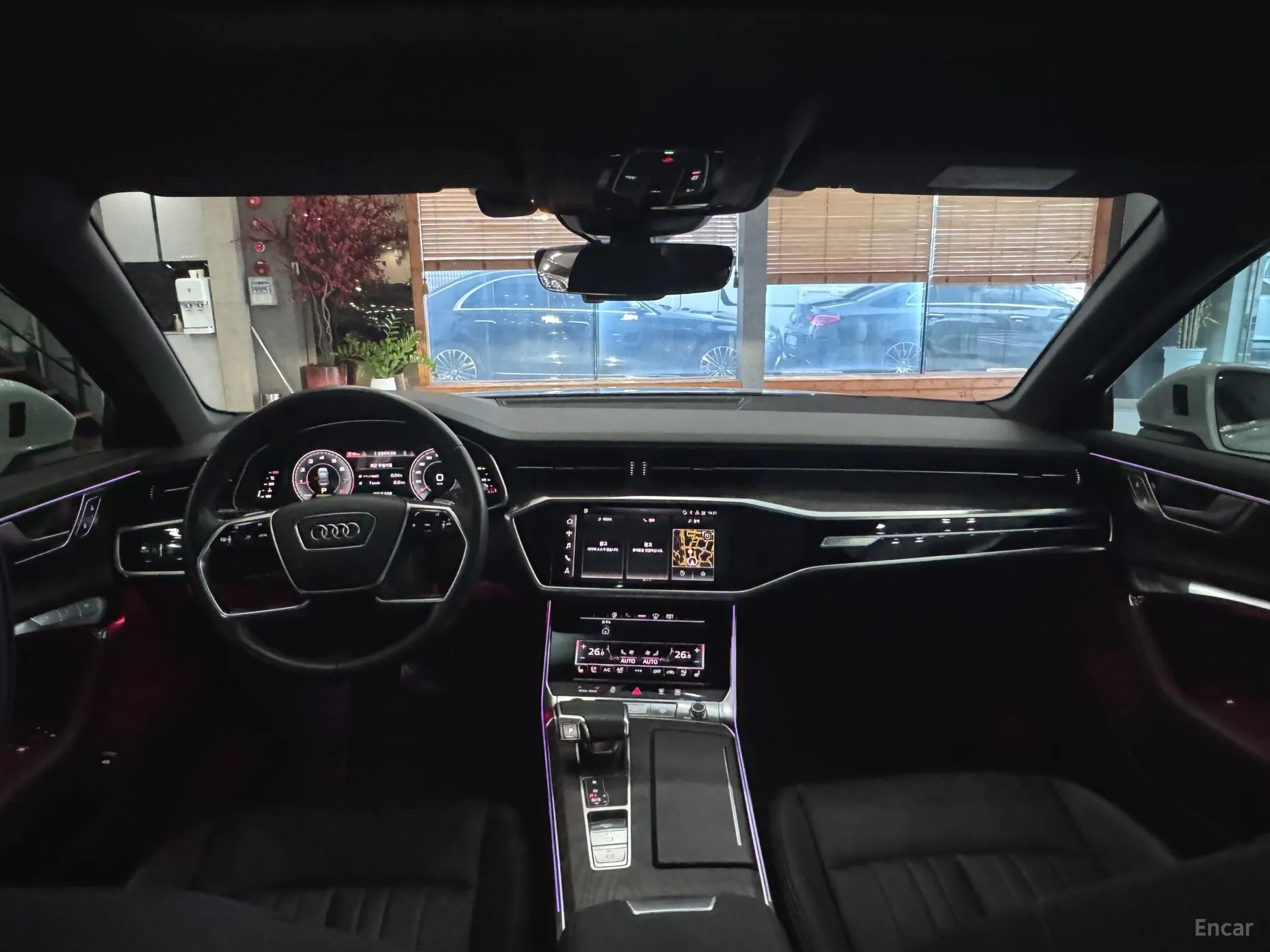Audi A6 (C8) превью 7