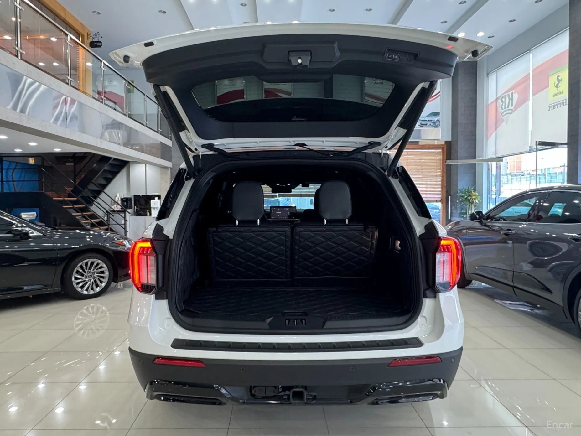 Ford Explorer 6th Generation превью 20
