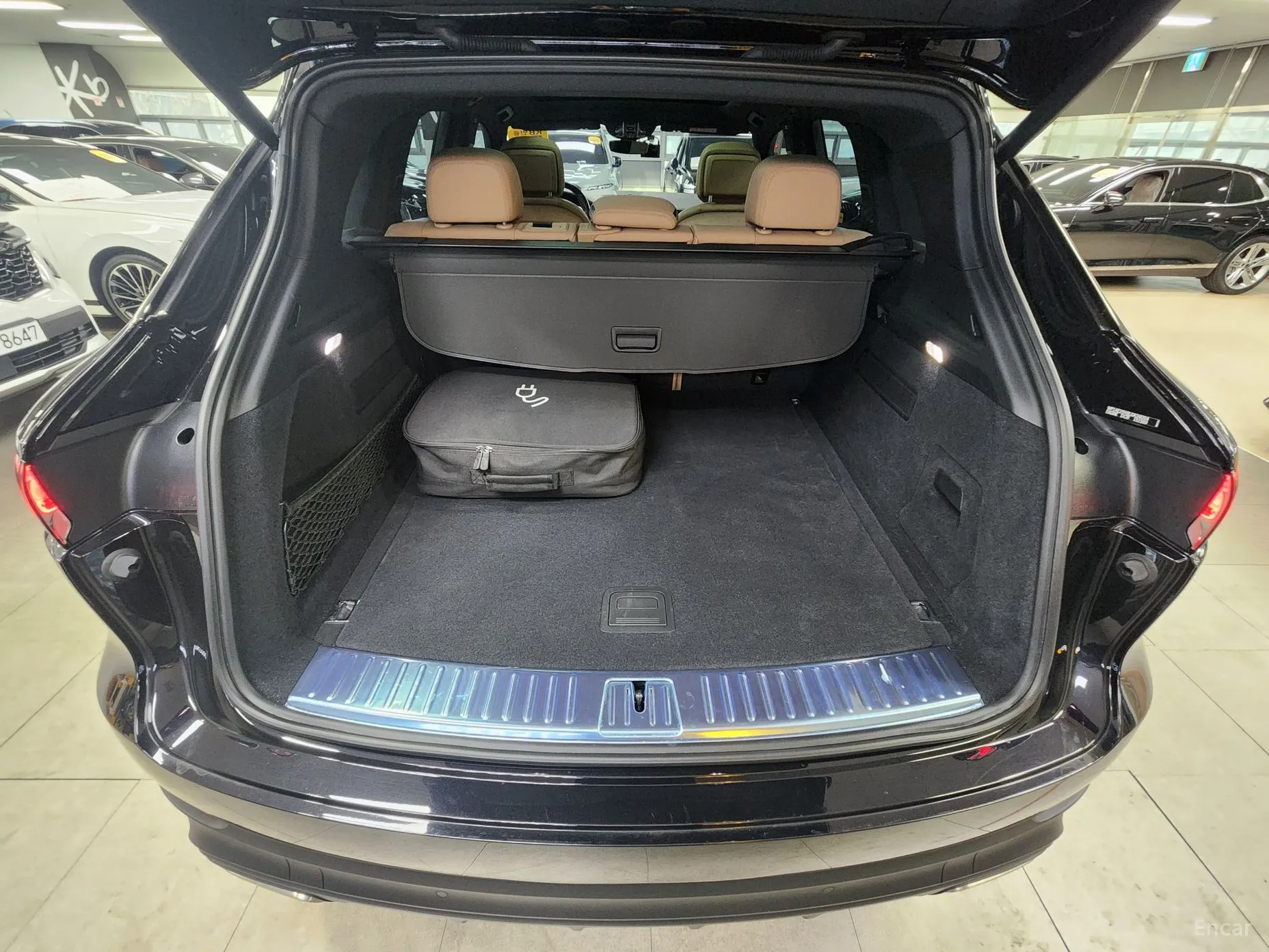 Porsche Cayenne (PO536) превью 18