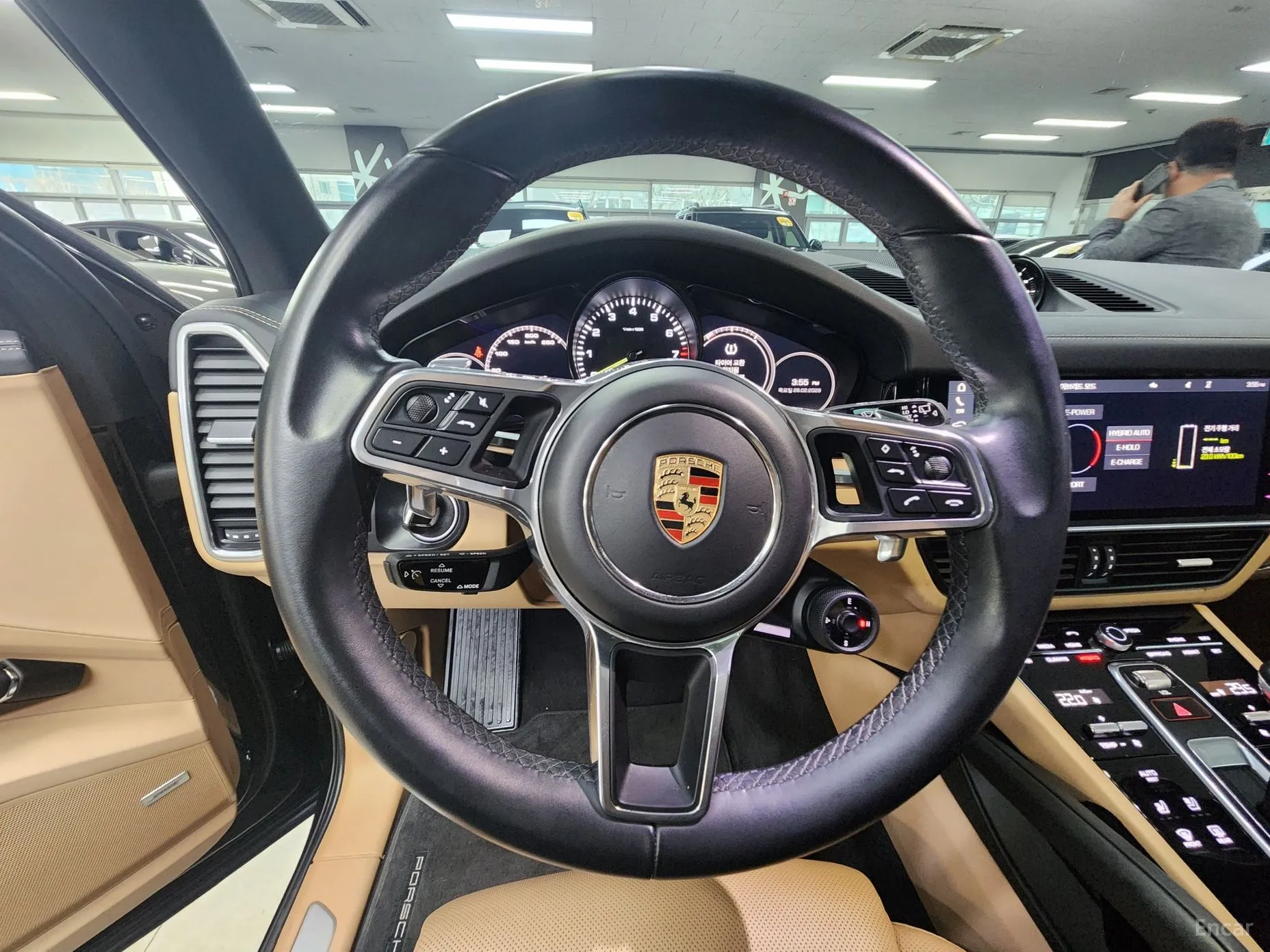 Porsche Cayenne (PO536) превью 3