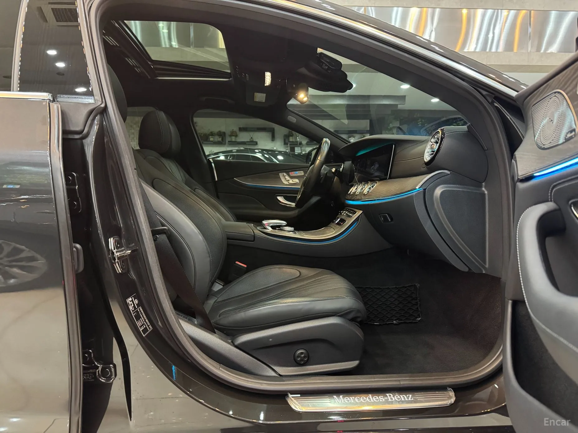 Mercedes Benz CLS-Class C257 превью 15
