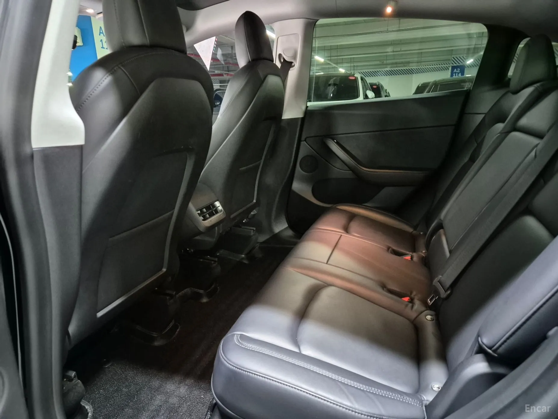 Tesla Model Y превью 11