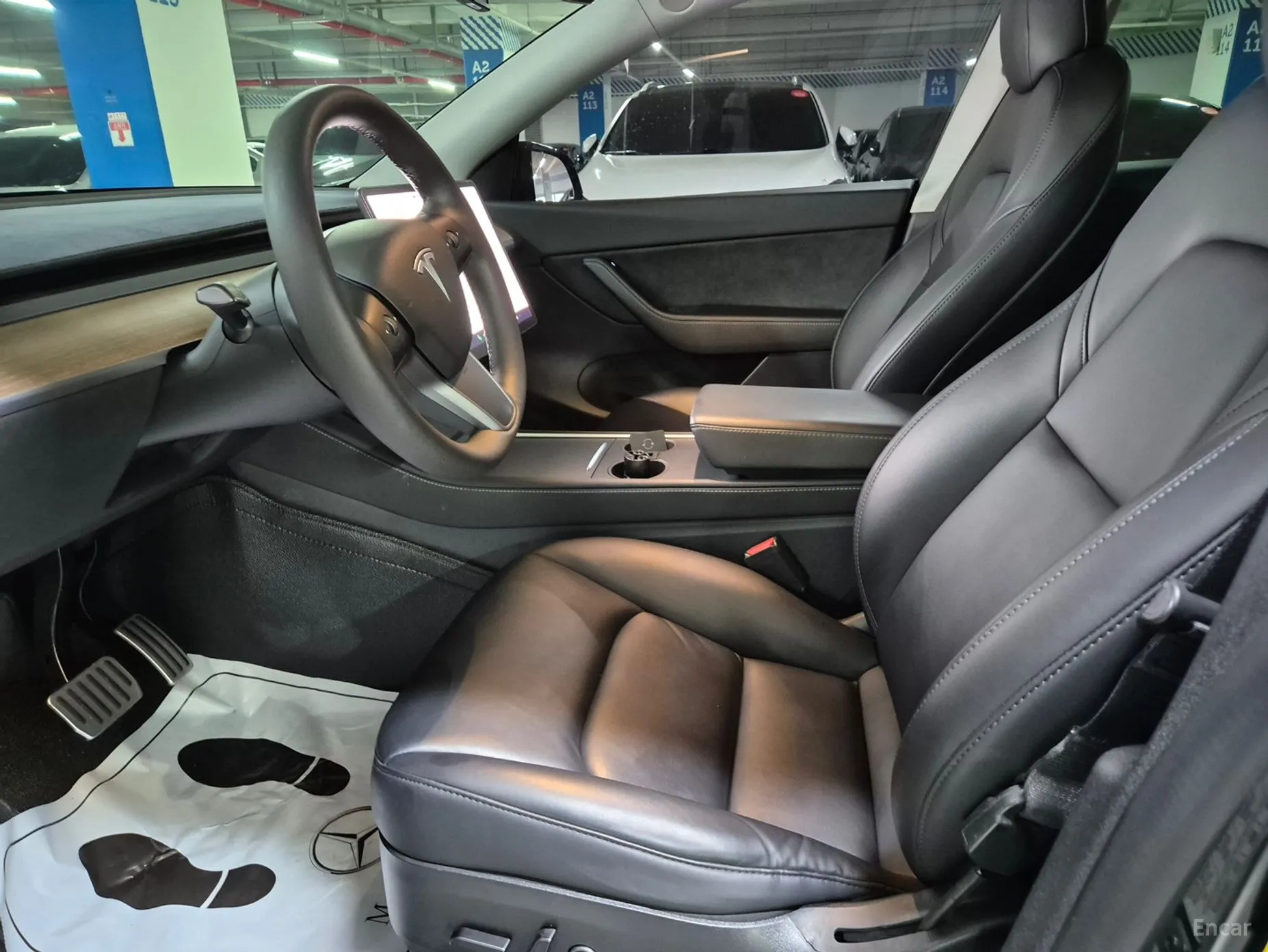 Tesla Model Y превью 12
