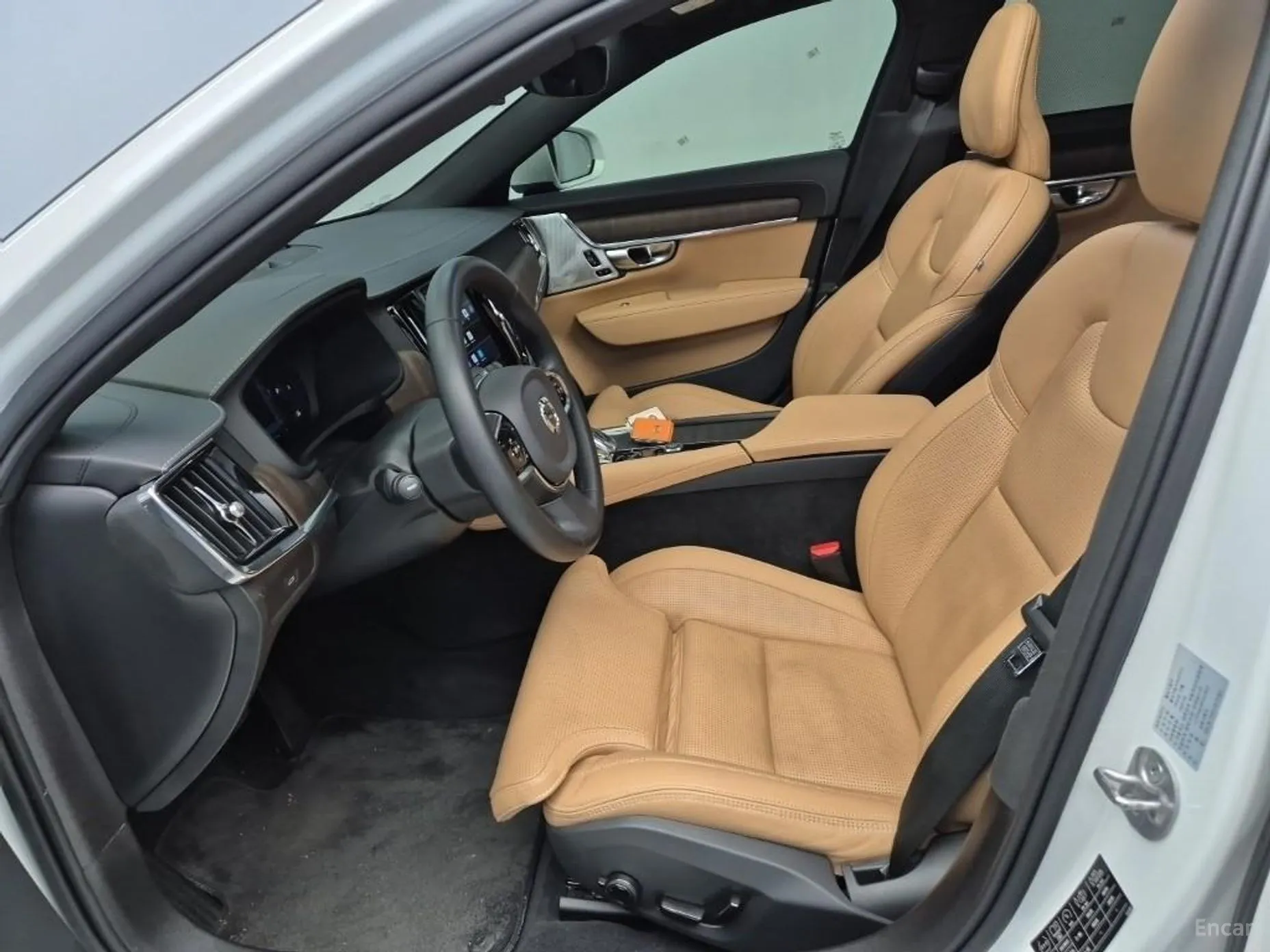 Volvo S90 превью 11