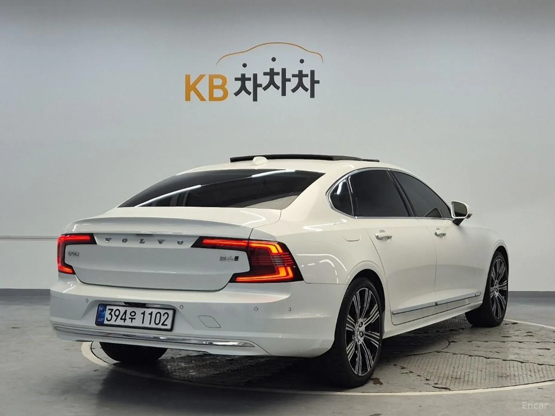 Volvo S90 превью 3