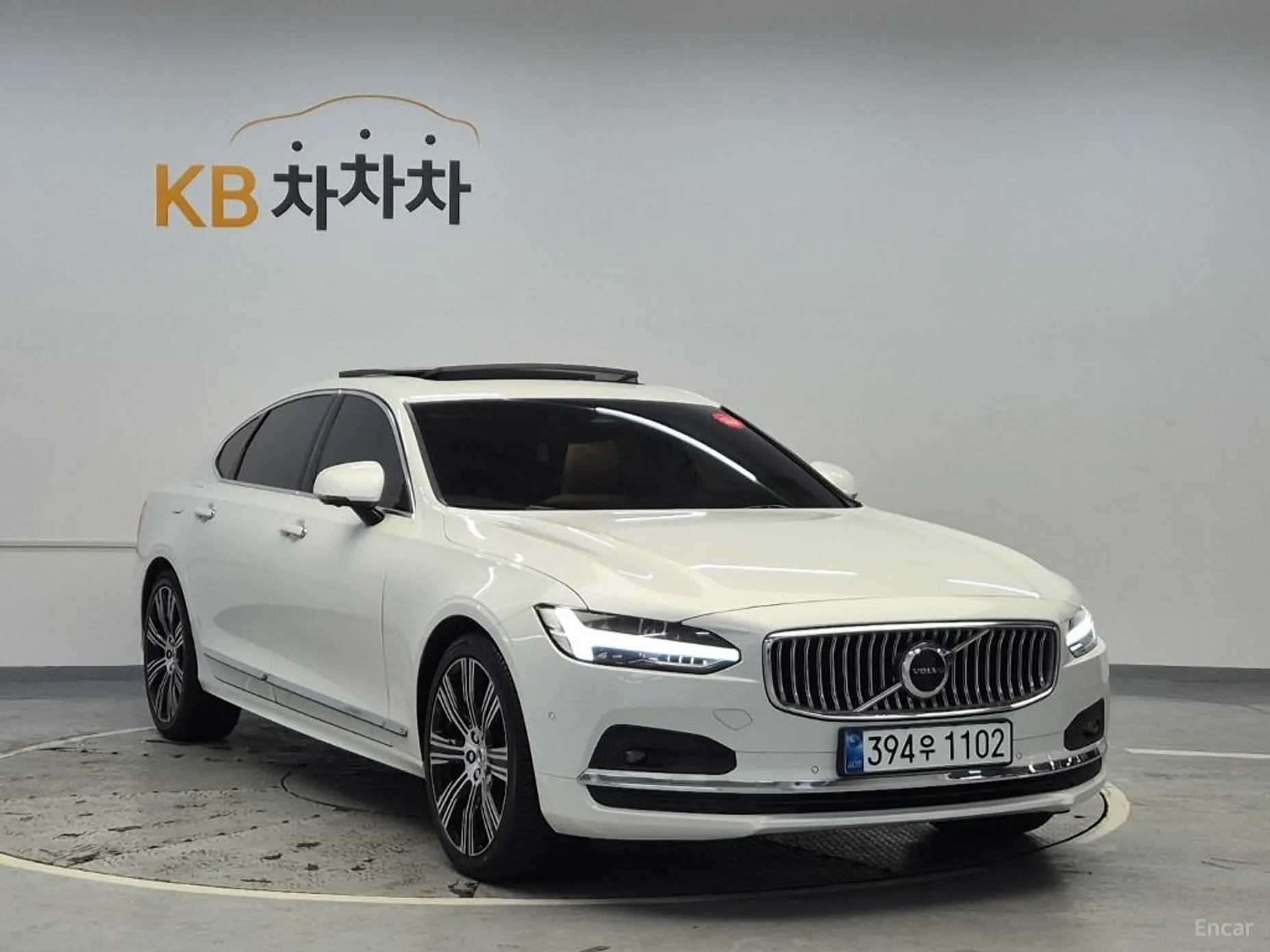 Volvo S90 превью 4