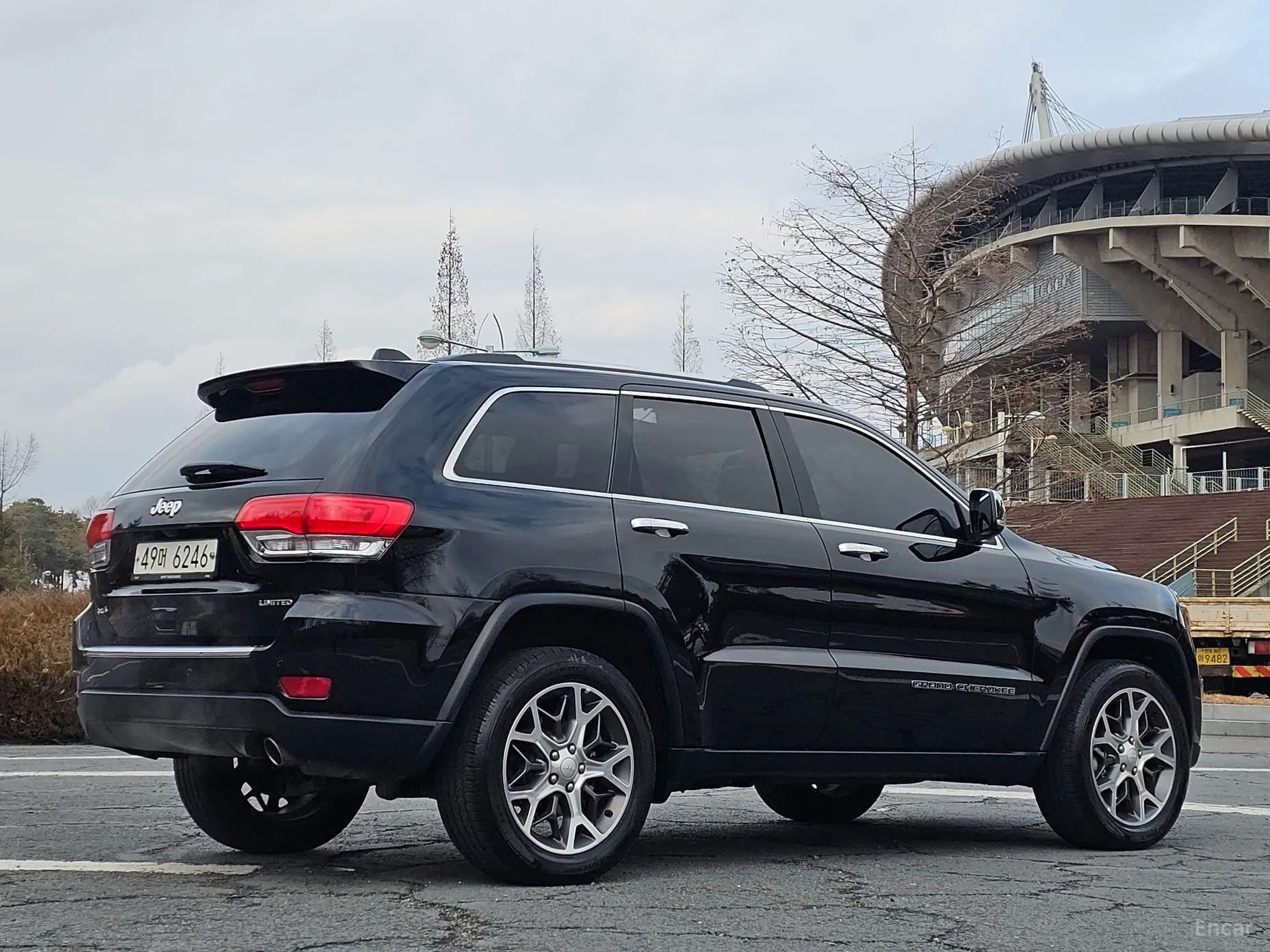 Jeep Grand Cherokee превью 4