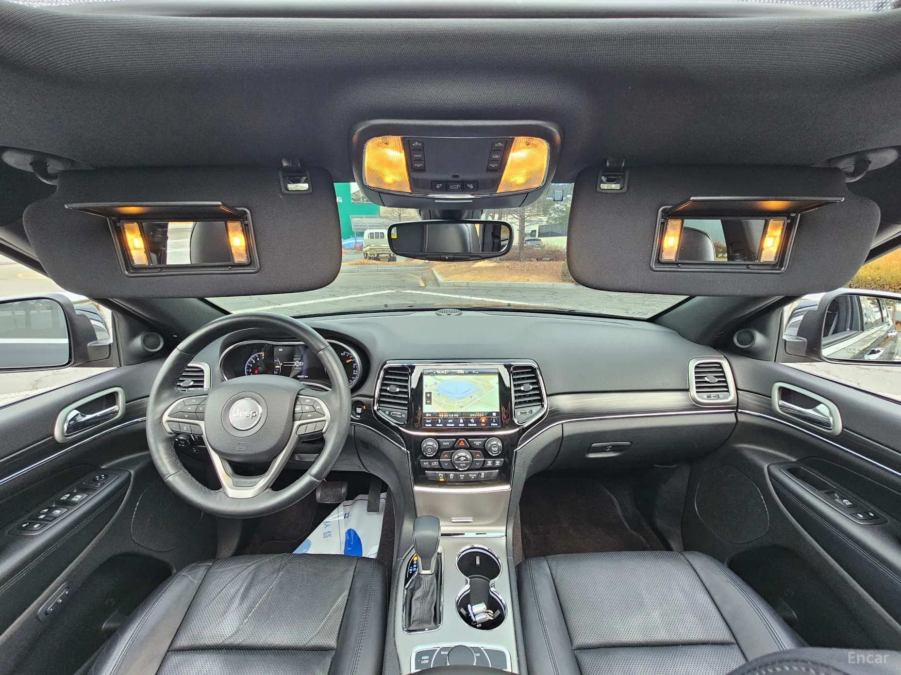 Jeep Grand Cherokee превью 5