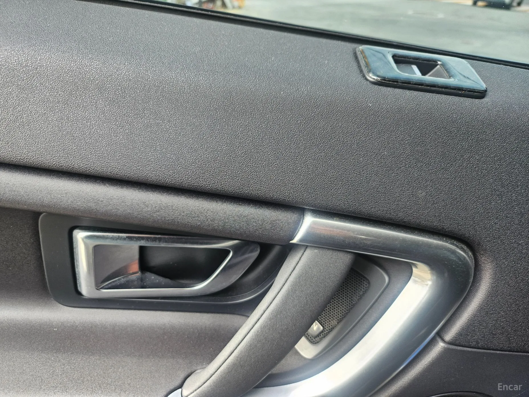 Land Rover Discovery Sports превью 6
