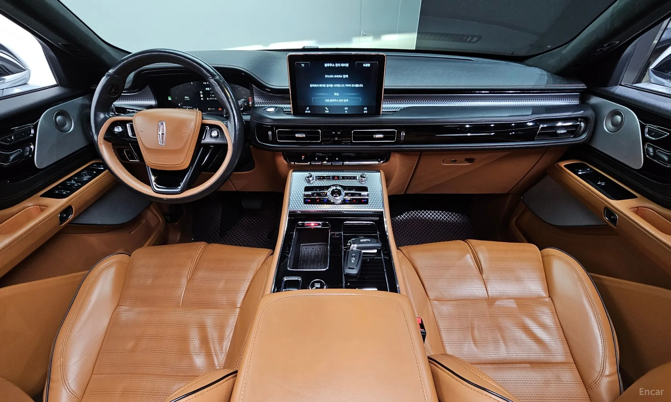 Lincoln Aviator 2nd Generation превью 7