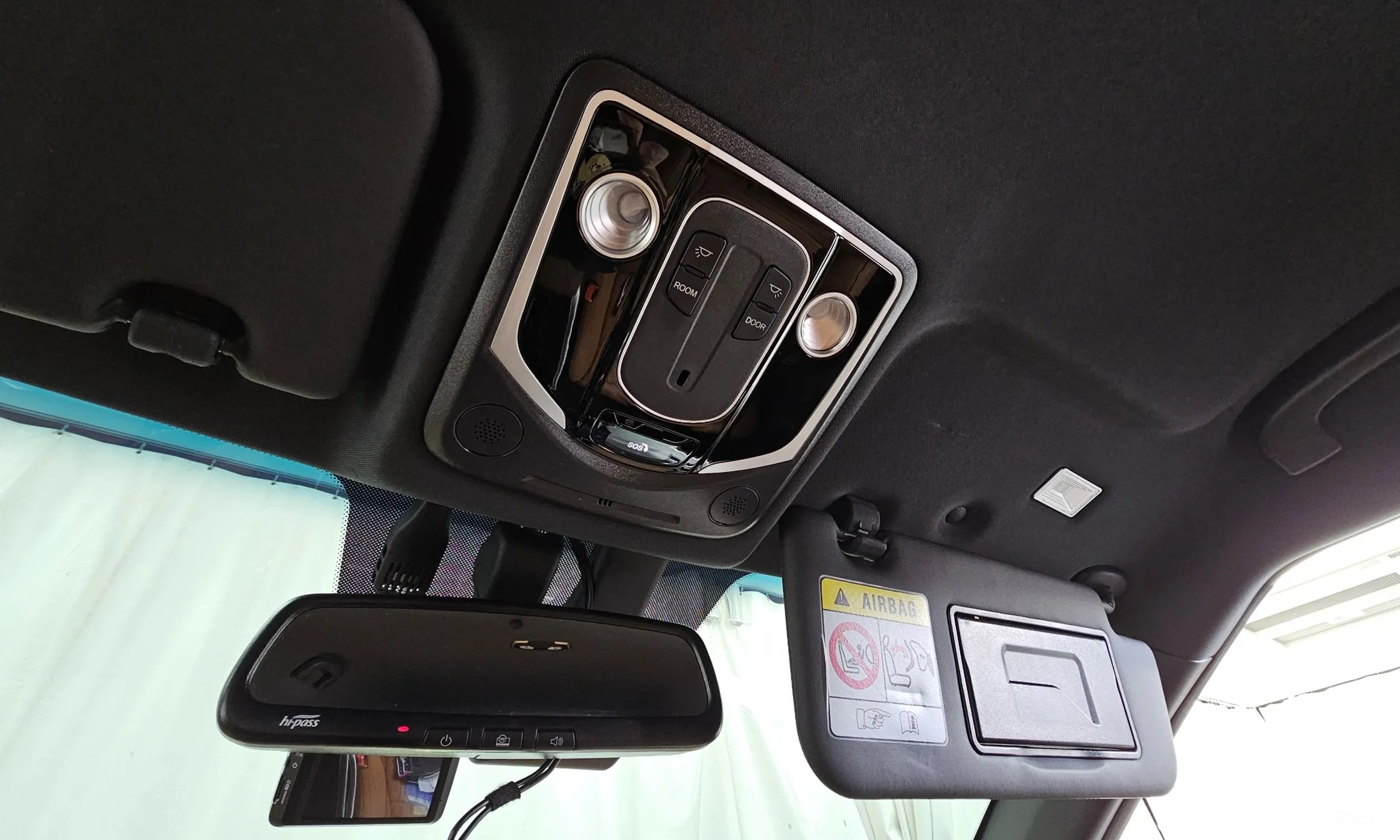 KG Mobility (SsangYong) Torres превью 17
