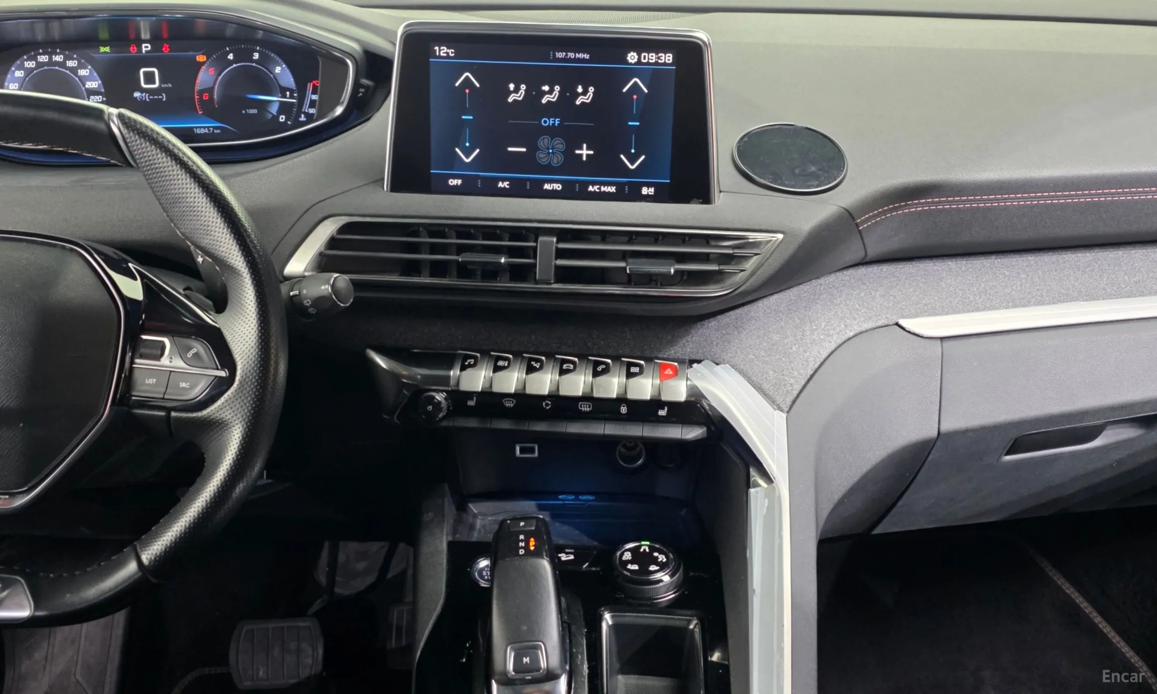 Peugeot 3008 2nd generation превью 14