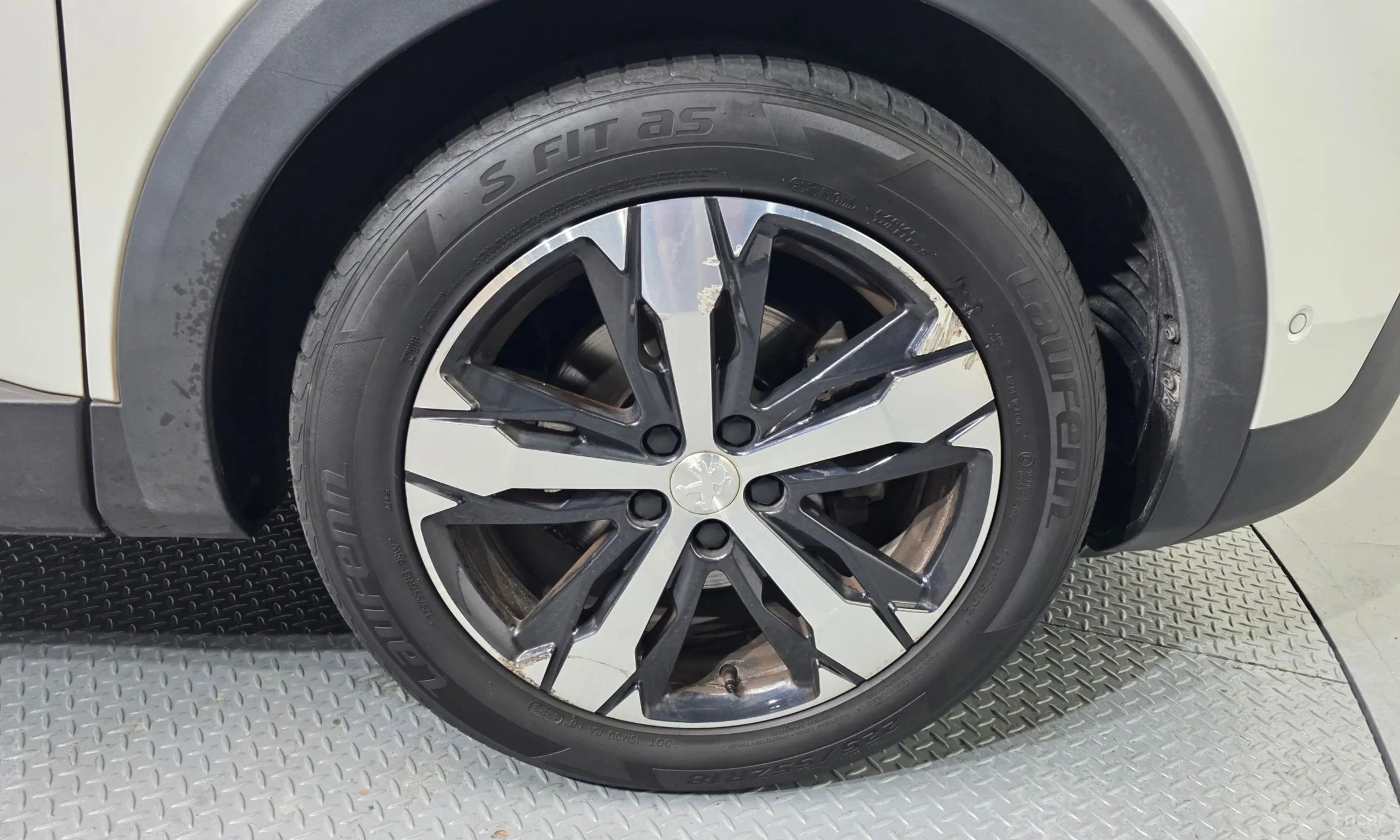 Peugeot 3008 2nd generation превью 5