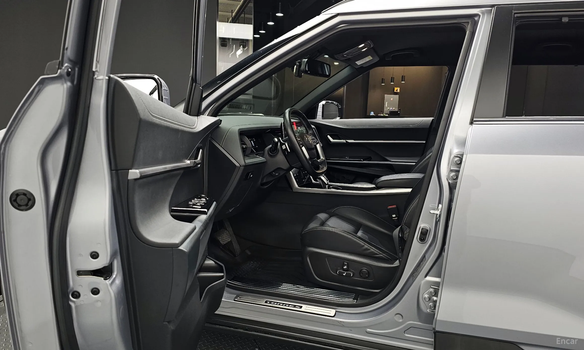 KG Mobility (SsangYong) Torres превью 10