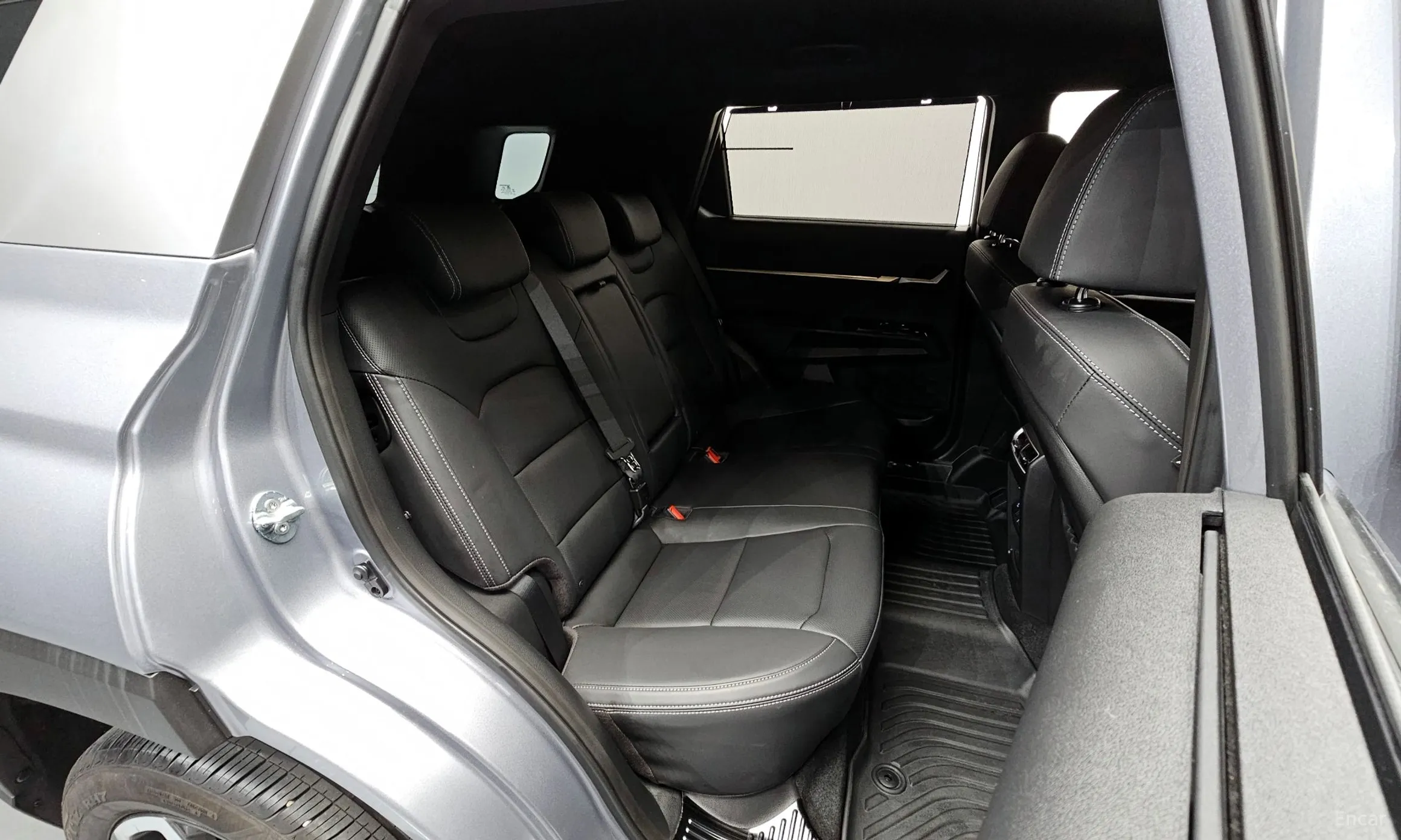 KG Mobility (SsangYong) Torres превью 12
