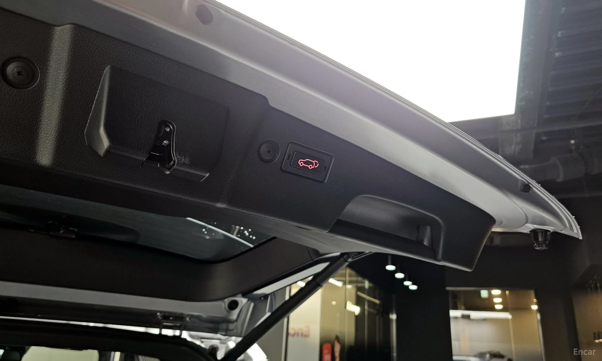 KG Mobility (SsangYong) Torres превью 20
