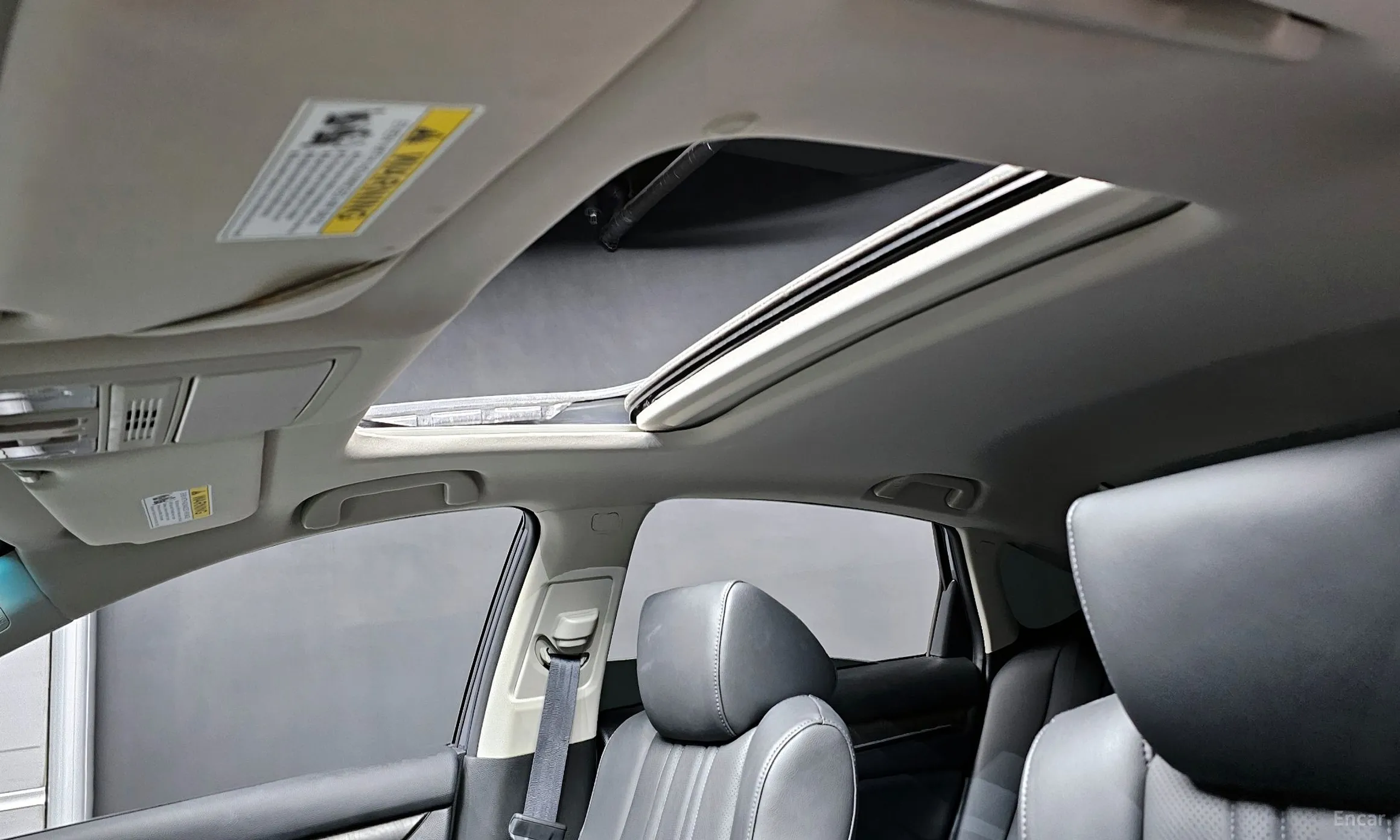 Honda Accord 10th Generation превью 19