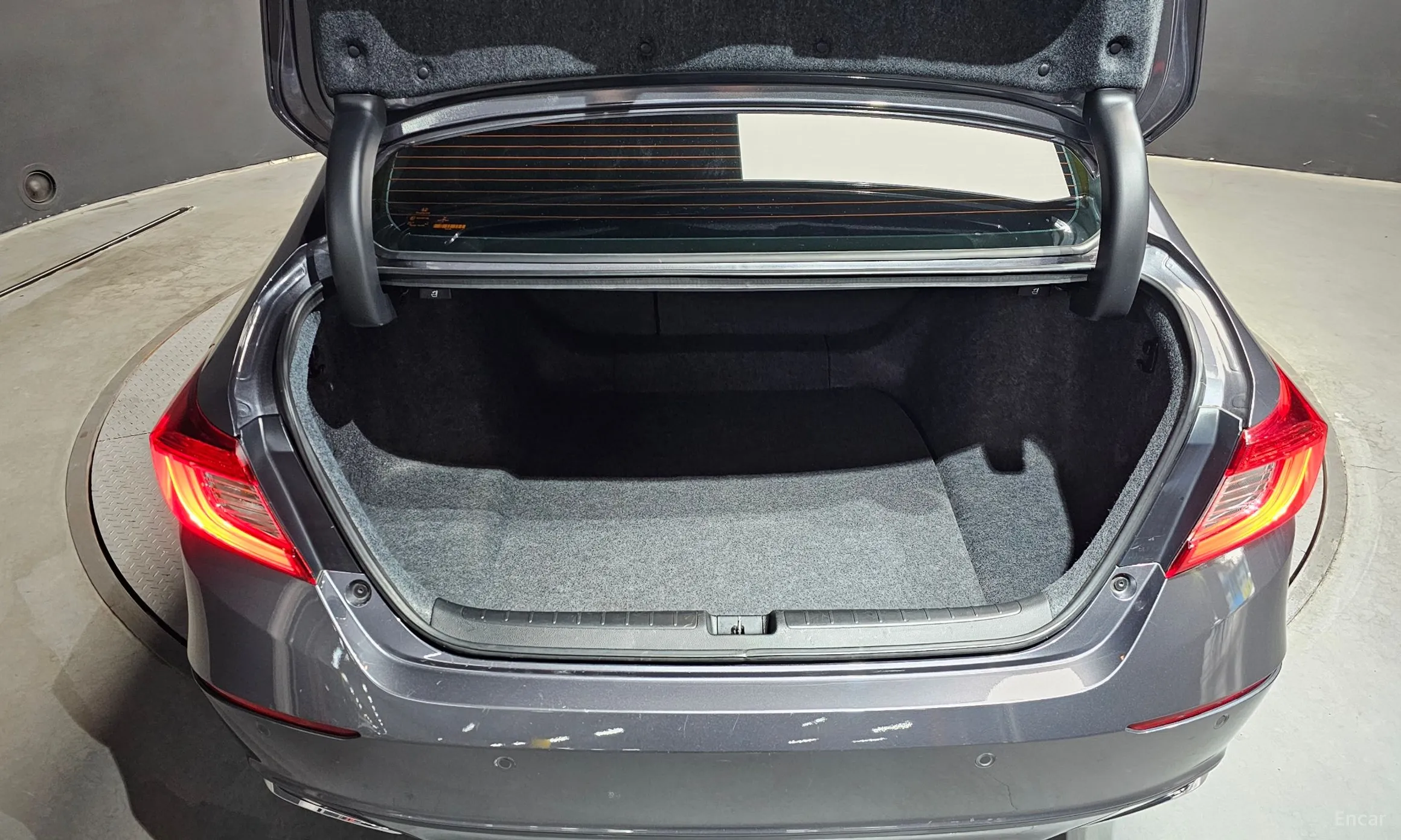 Honda Accord 10th Generation превью 20