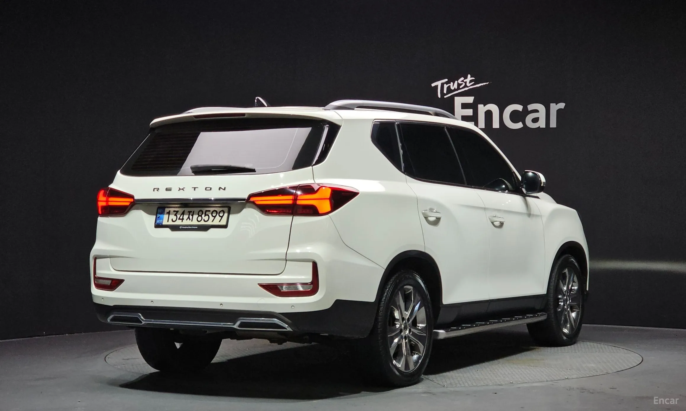 KG Mobility (SsangYong) Rexton превью 2
