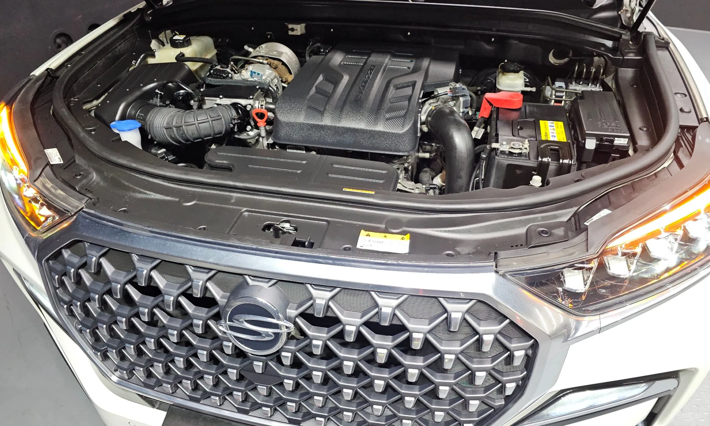 KG Mobility (SsangYong) Rexton превью 6