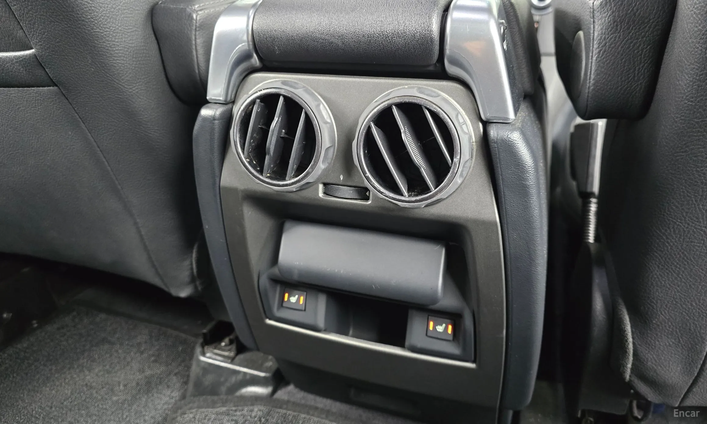 Land Rover Discovery 4 превью 19