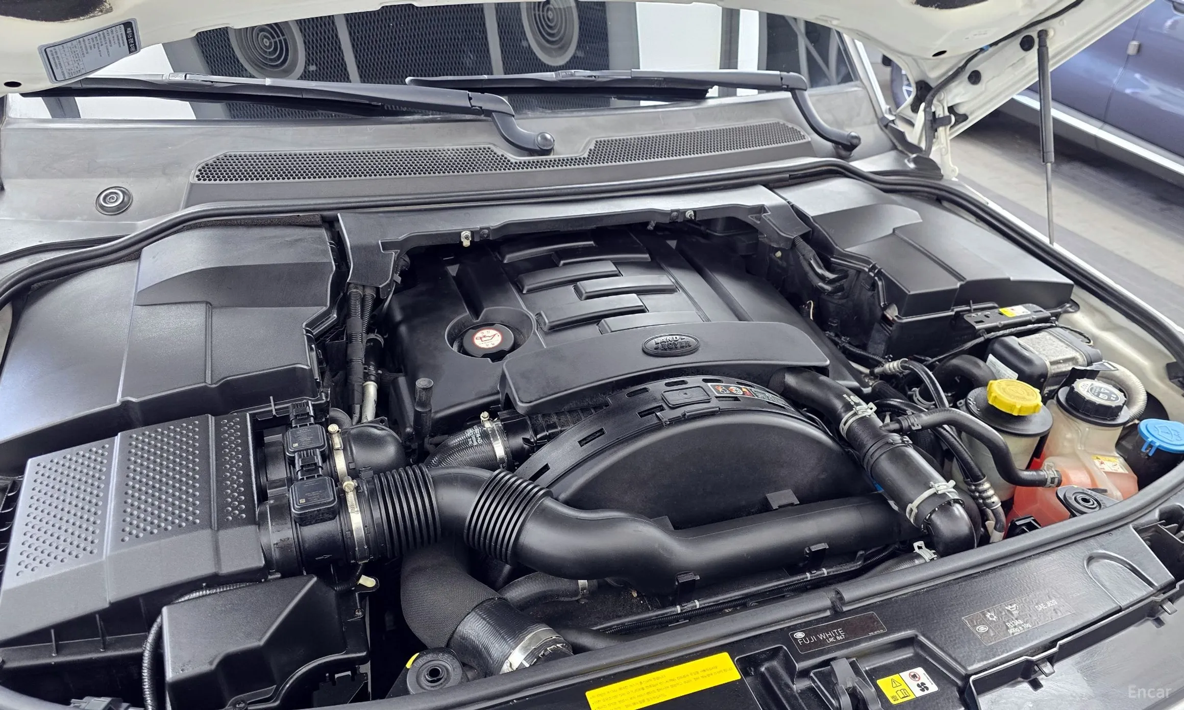 Land Rover Discovery 4 превью 6