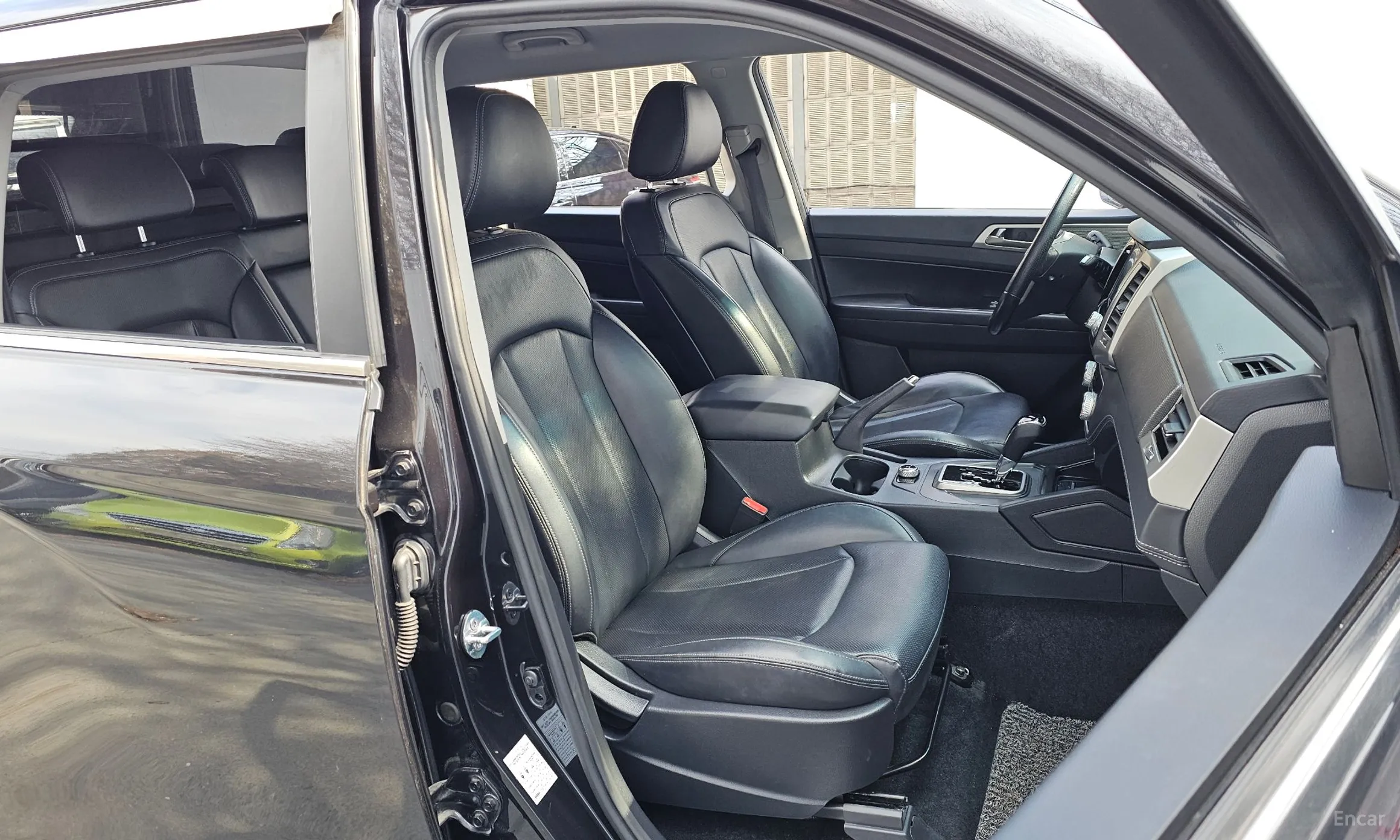 KG Mobility (SsangYong) Rexton Sports превью 10
