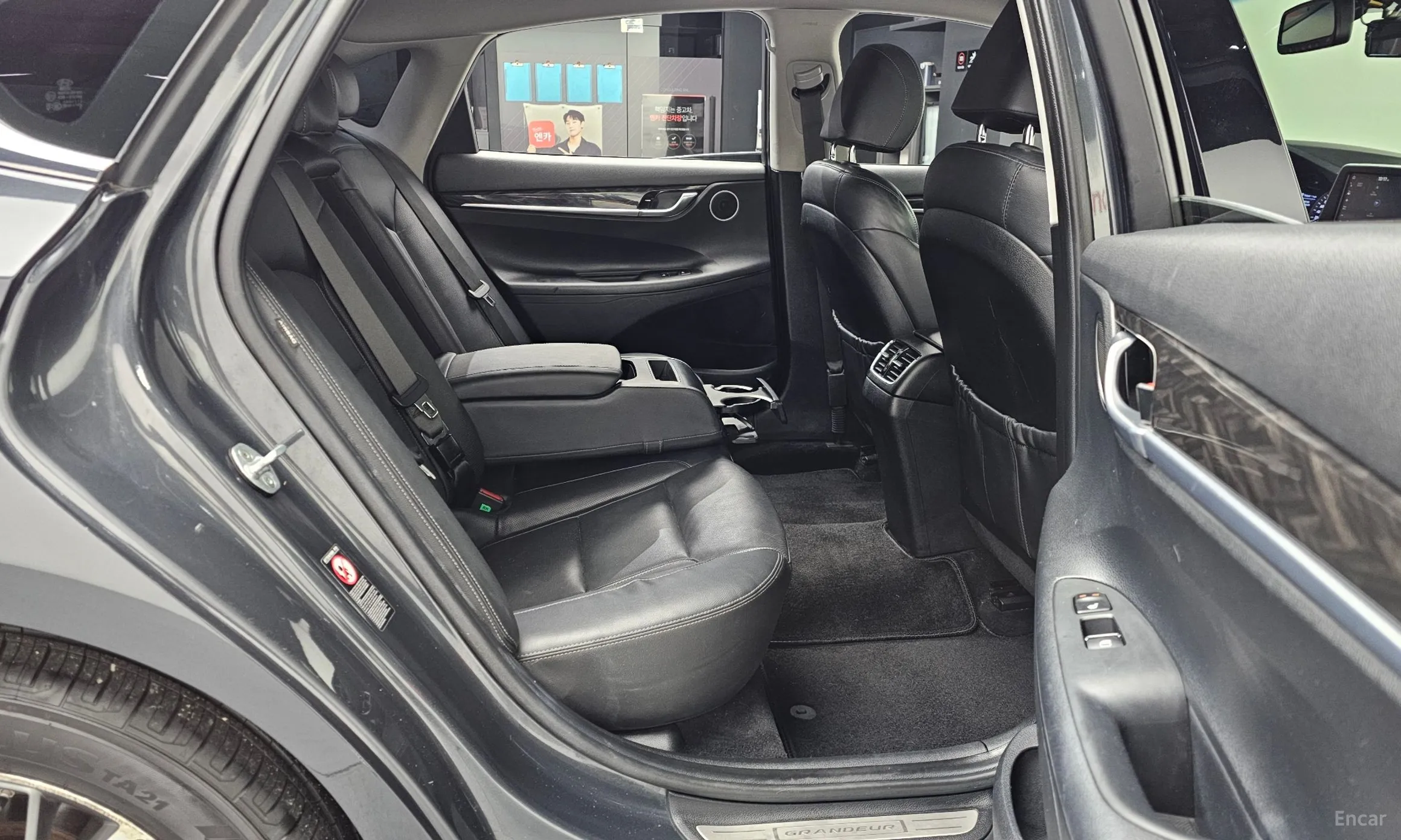 Hyundai Grandeur IG превью 12