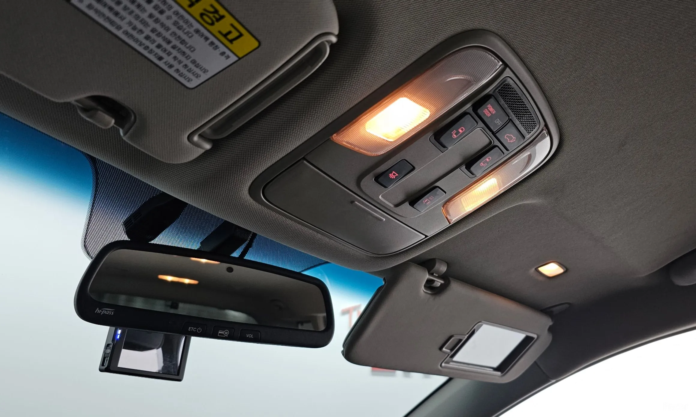 Kia Carnival превью 16
