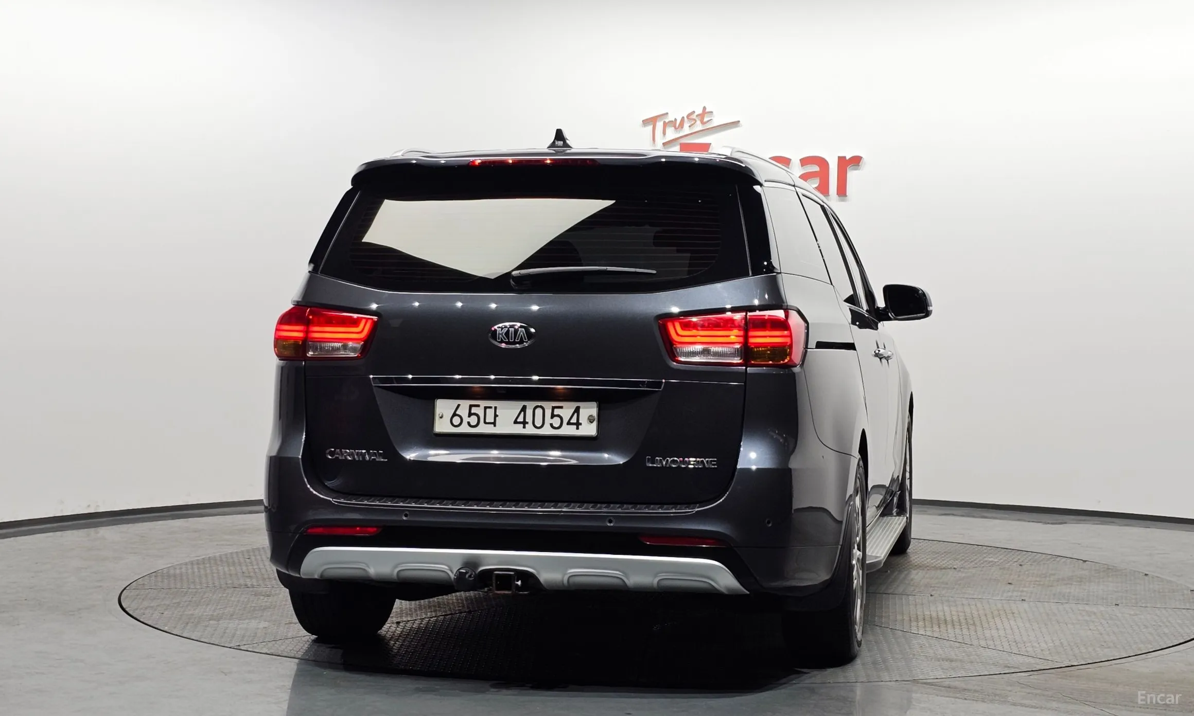 Kia Carnival превью 4