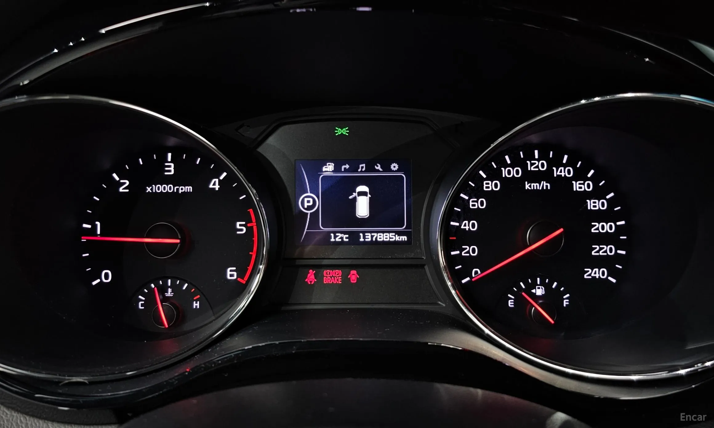 Kia Carnival превью 8