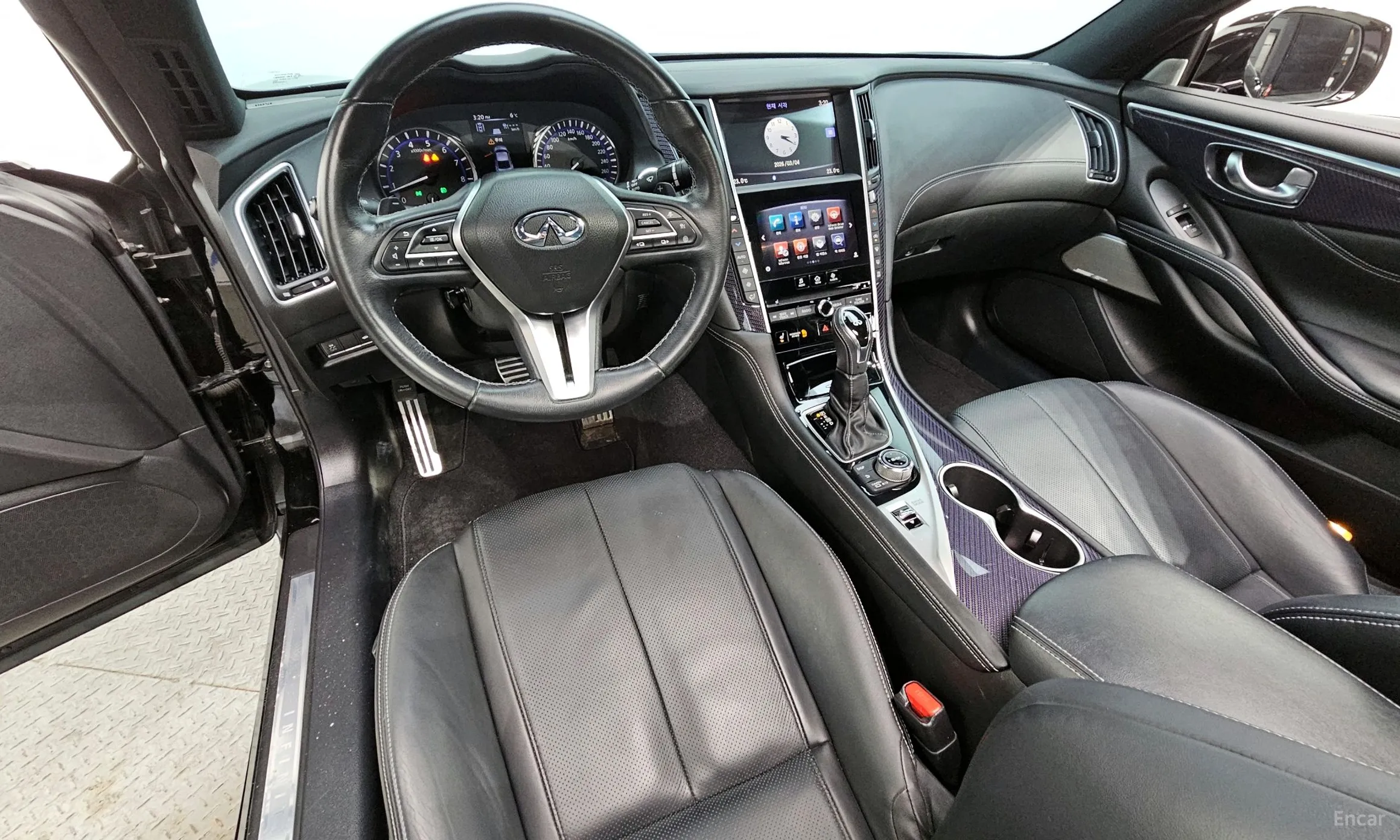 Infiniti Q60 (CV37) превью 7