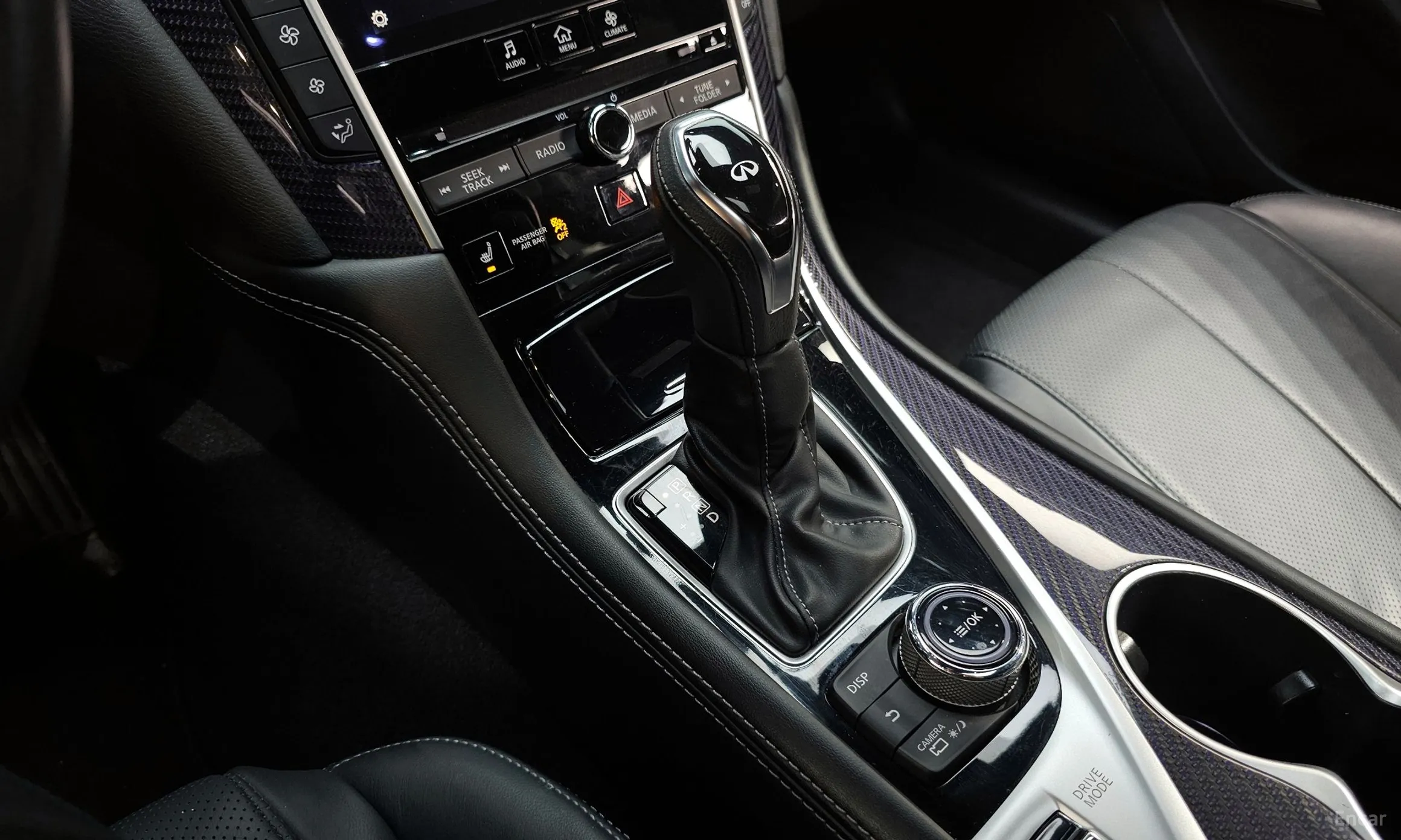 Infiniti Q60 (CV37) превью 9