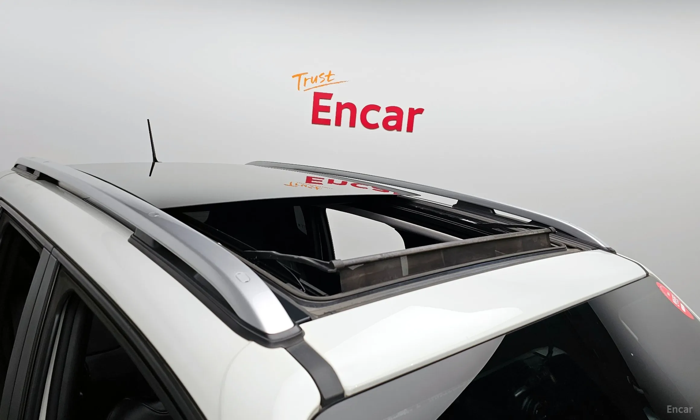 Jeep Renegade превью 19