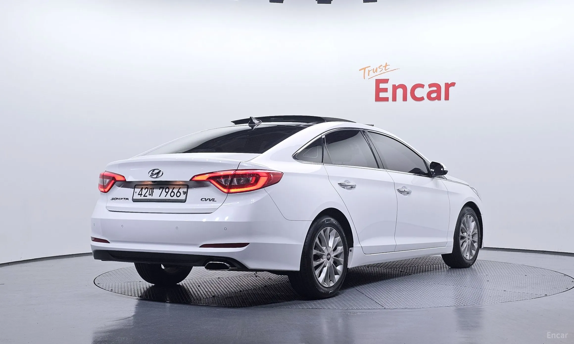 Hyundai LF Sonata