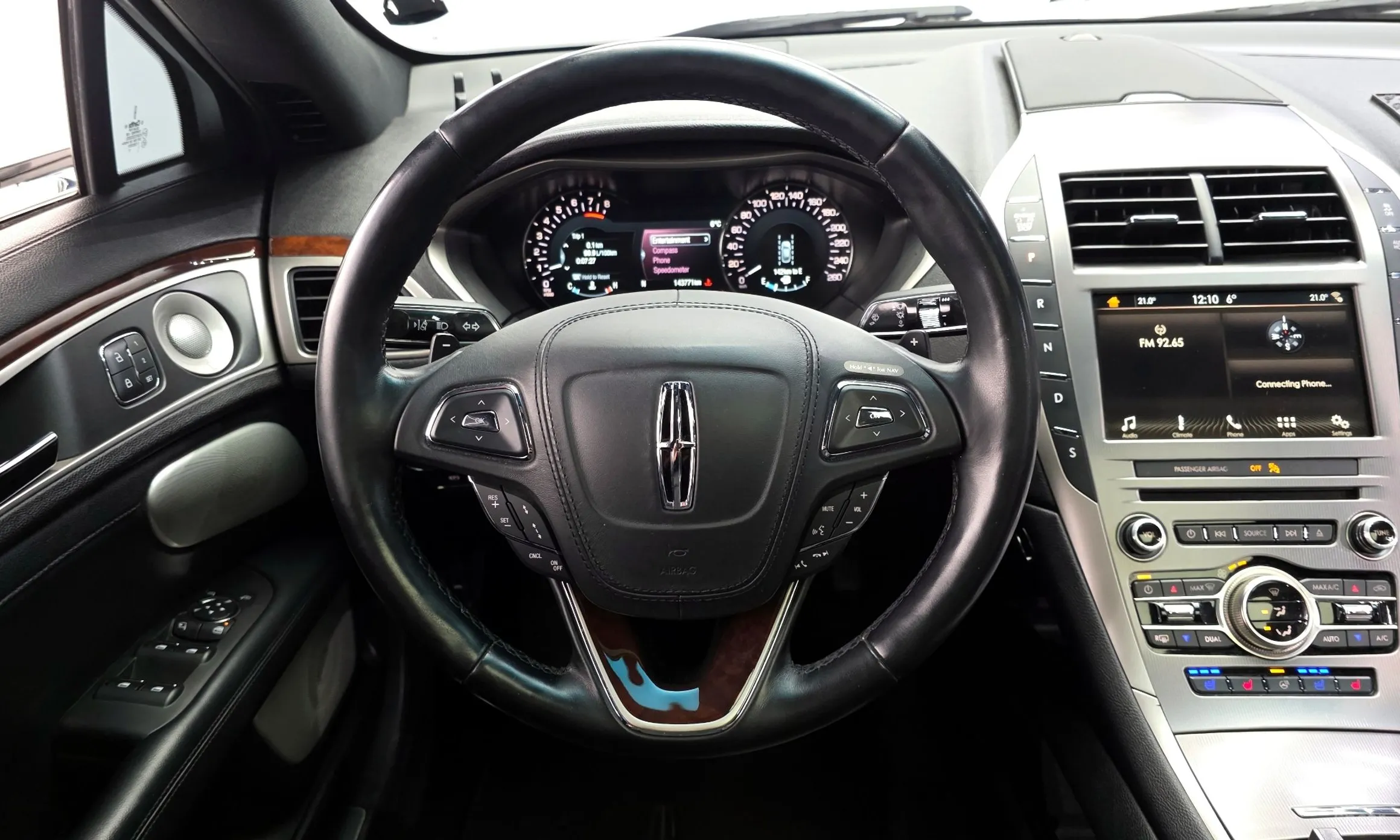 Lincoln New MKZ превью 13