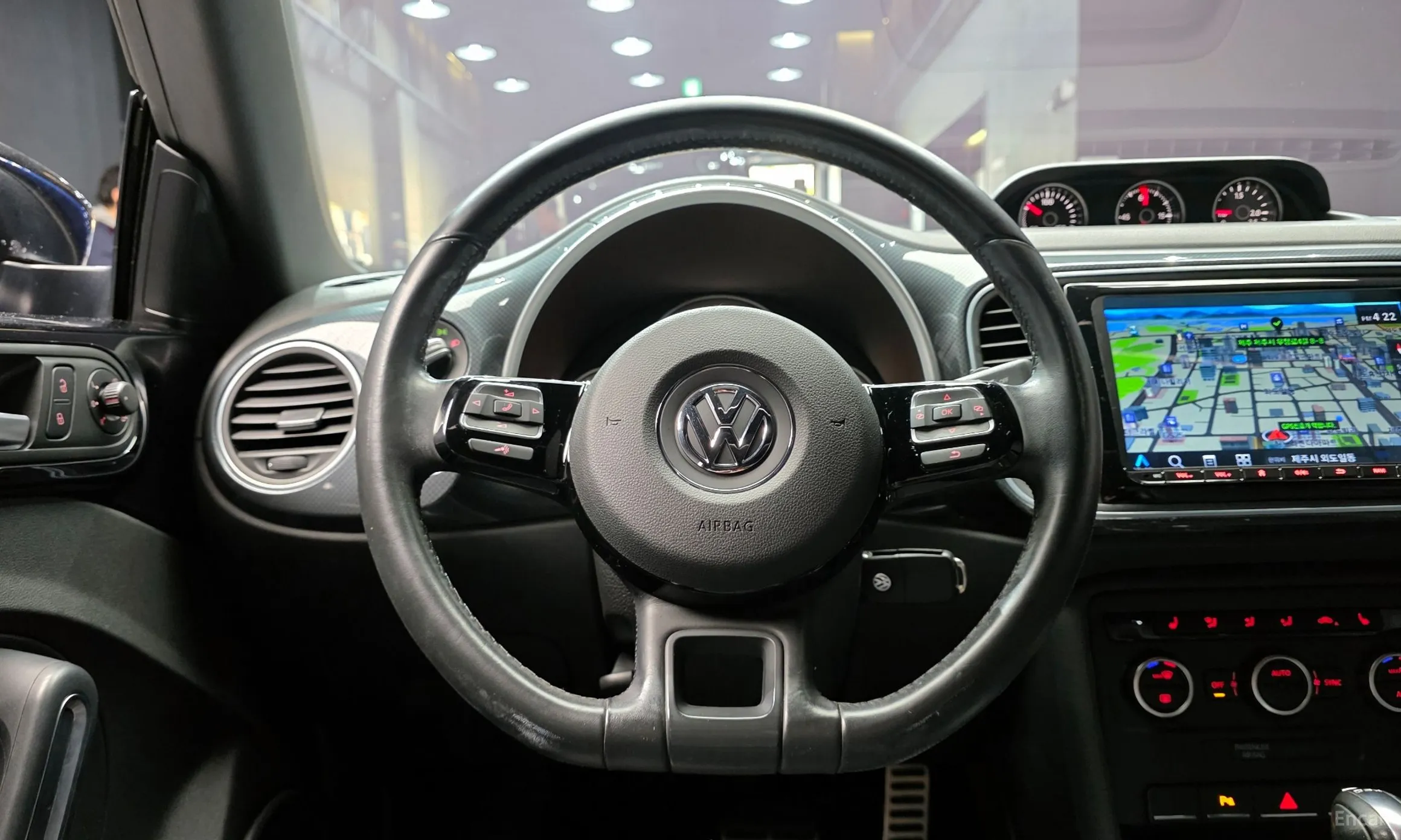 Volkswagen The Beetle превью 13