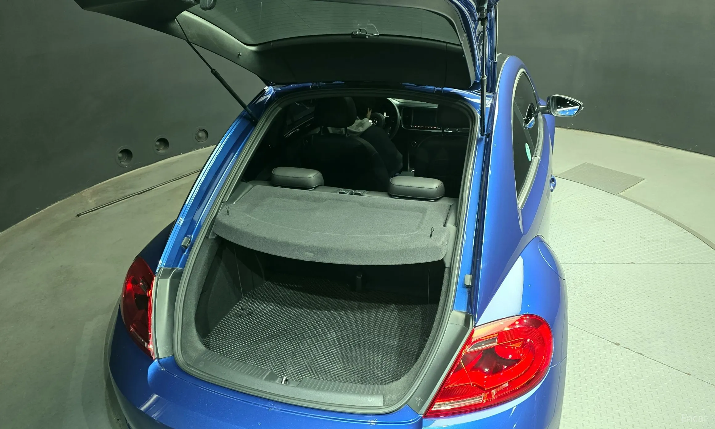 Volkswagen The Beetle превью 20