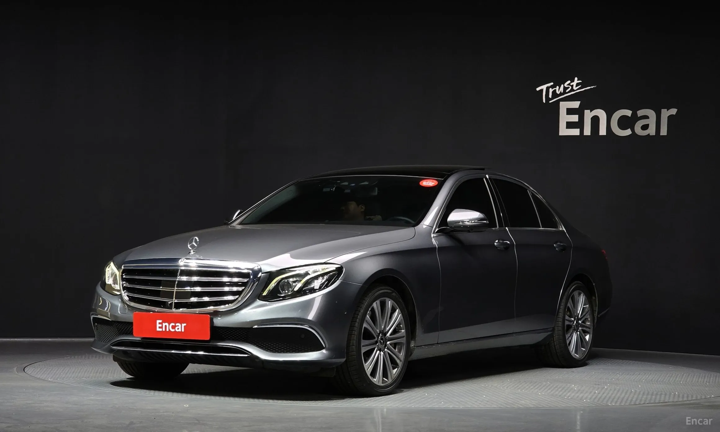Mercedes Benz E-Class W213