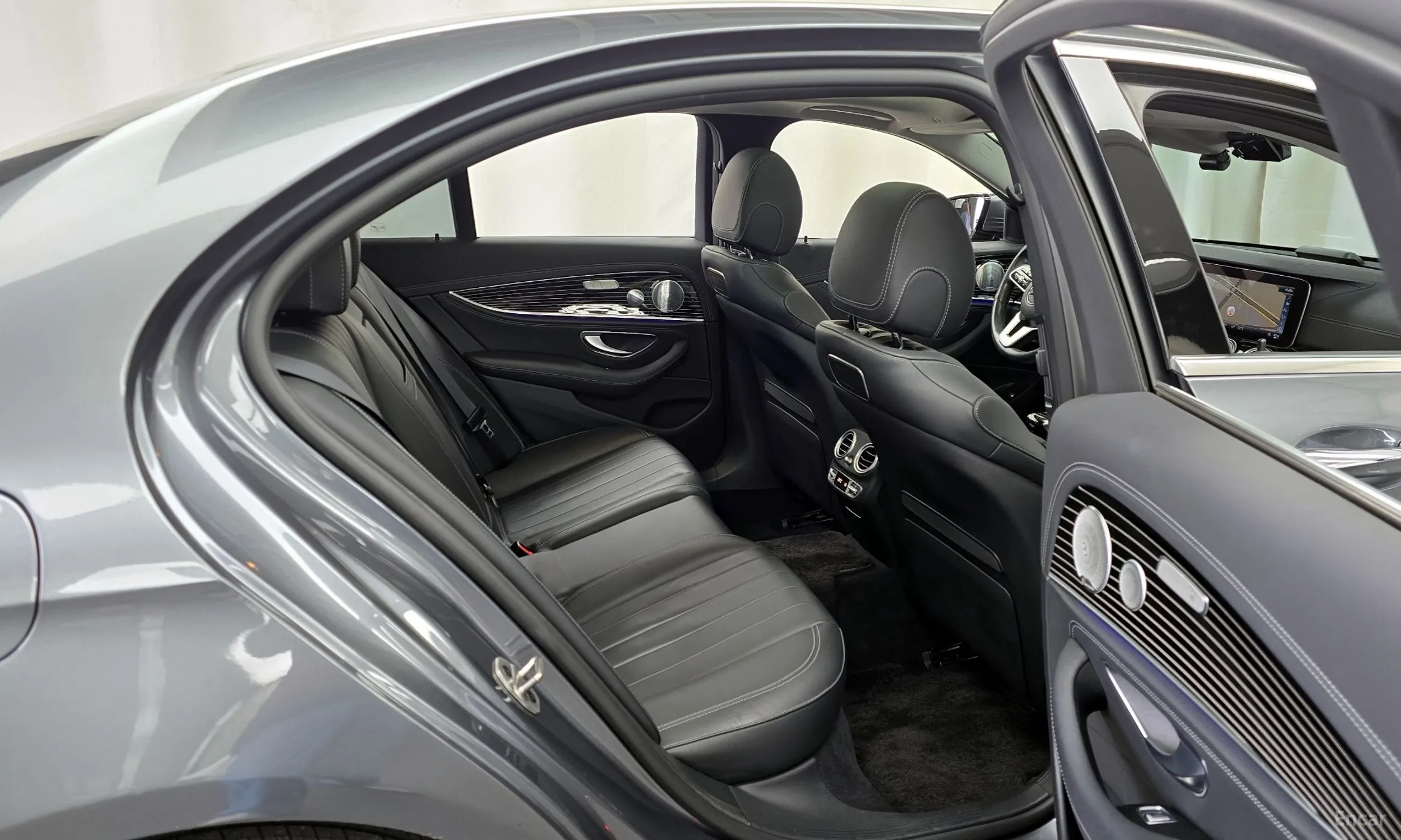 Mercedes Benz E-Class W213 превью 12