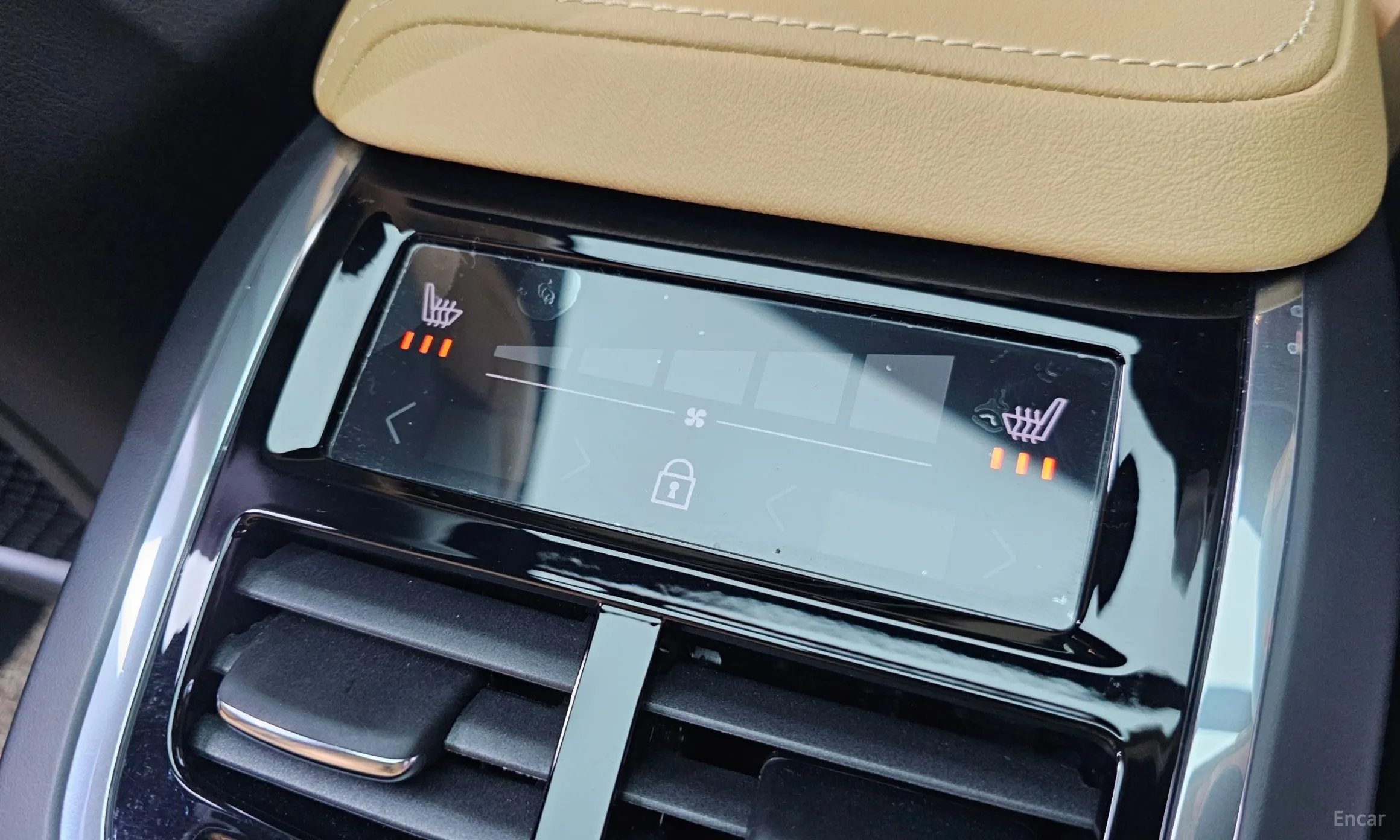 Volvo XC60 Gen 2 превью 18