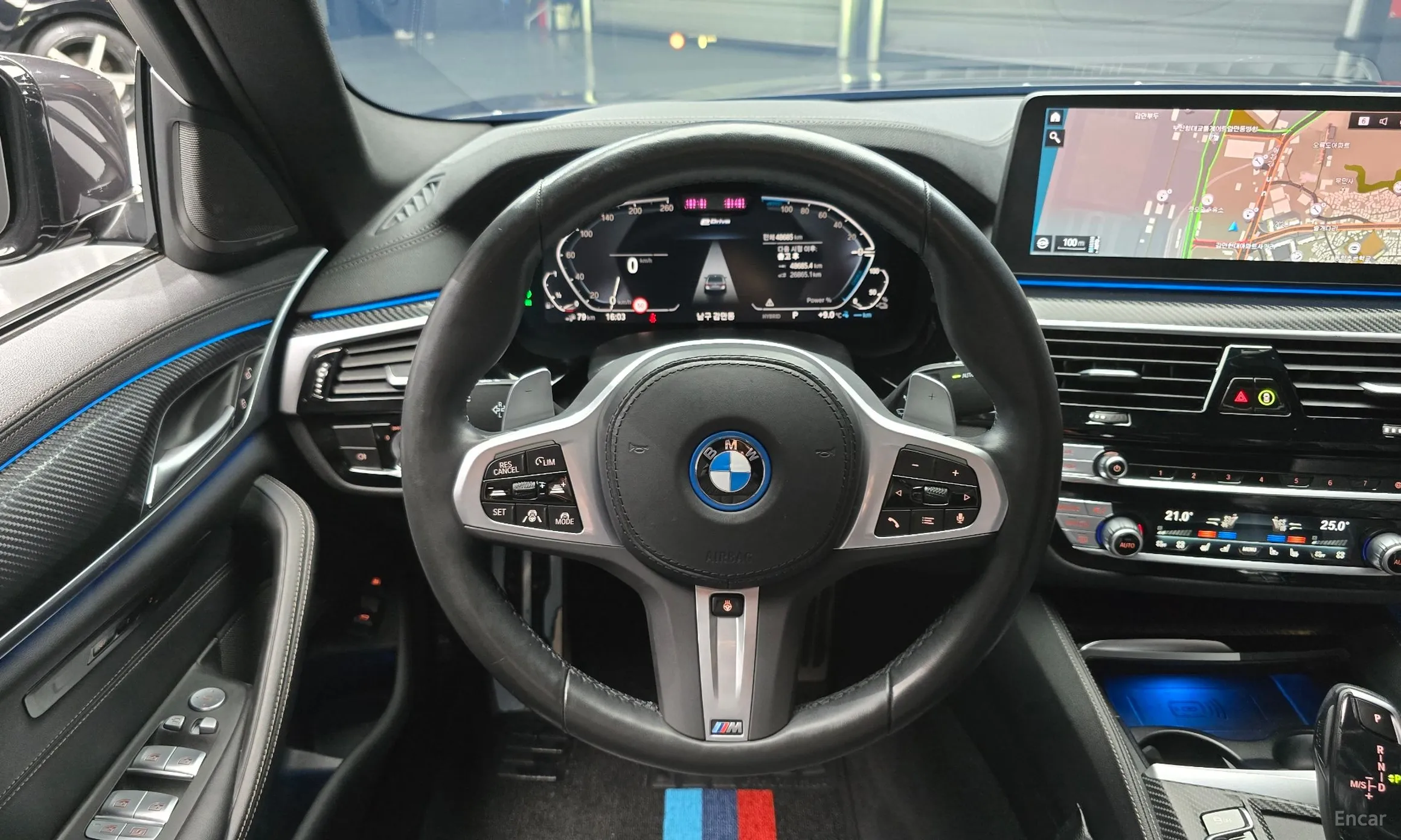 BMW 5 Series (G30) превью 13