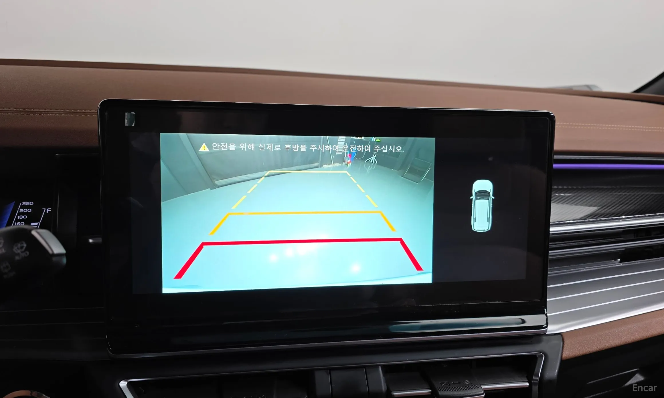 KG Mobility (SsangYong) Torres превью 16