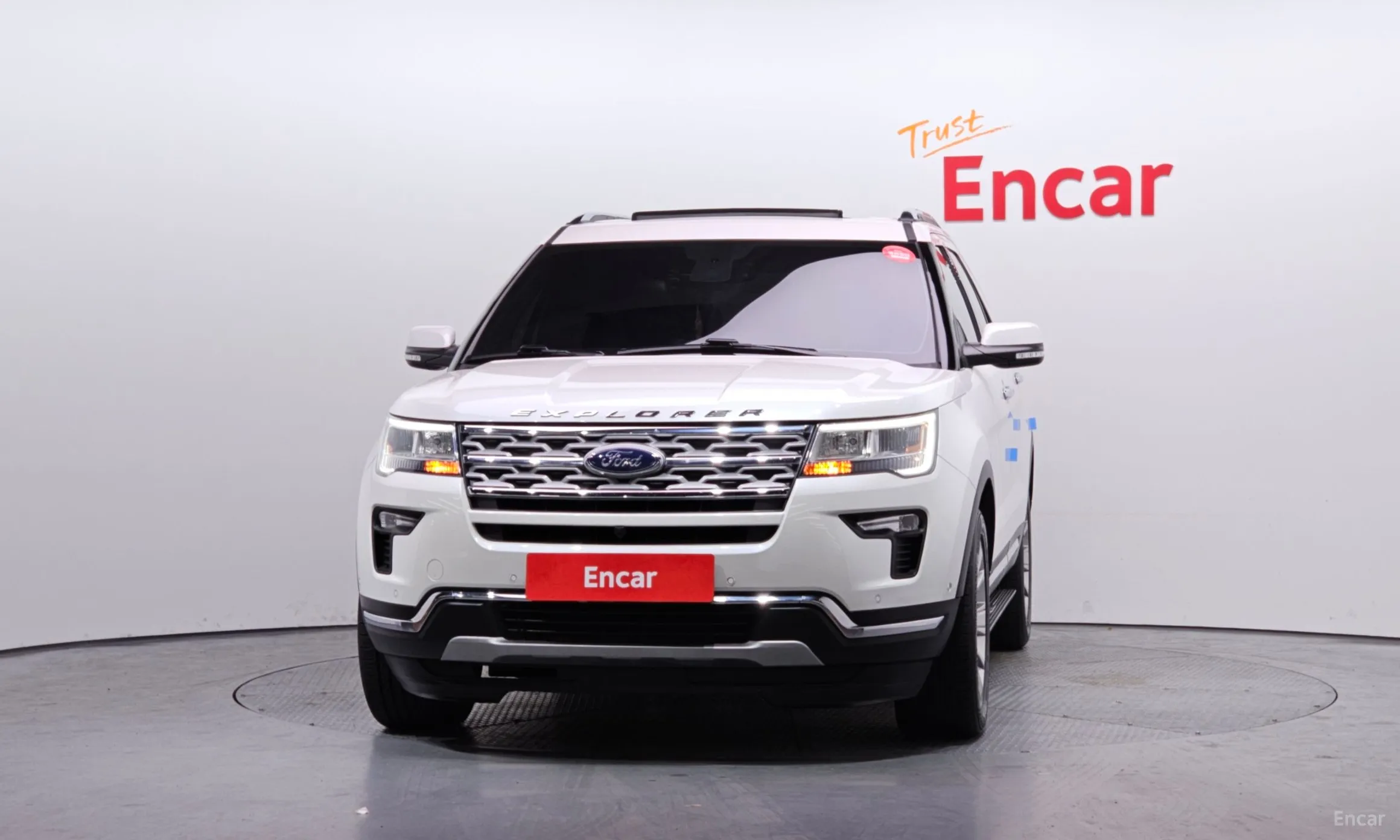 Ford Explorer превью 3