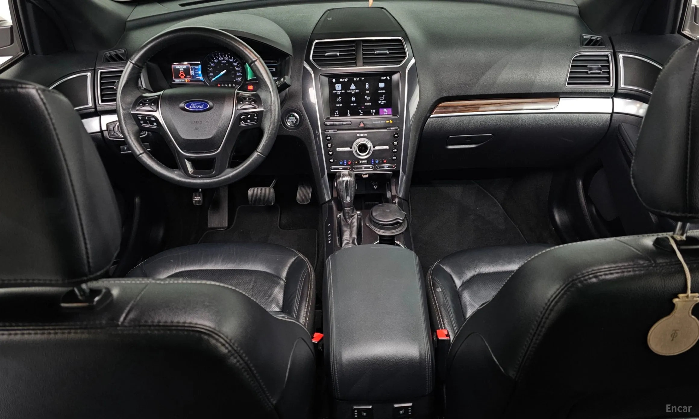 Ford Explorer превью 7